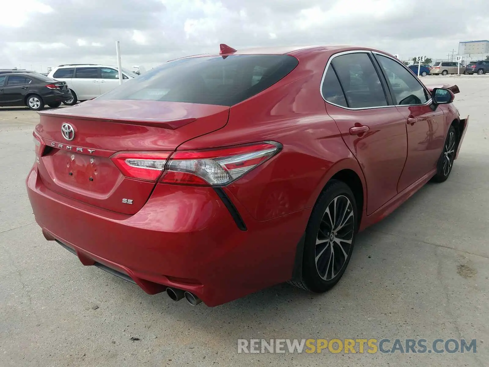 4 fotografías del automóvil dañado 4T1B11HK4KU261172 TOYOTA CAMRY 2019