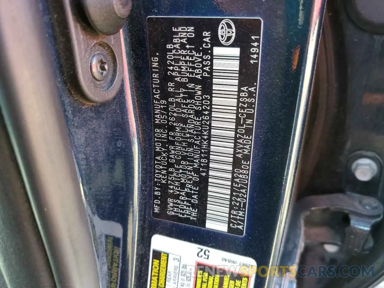 10 fotografías del automóvil dañado 4T1B11HK4KU264203 TOYOTA CAMRY 2019