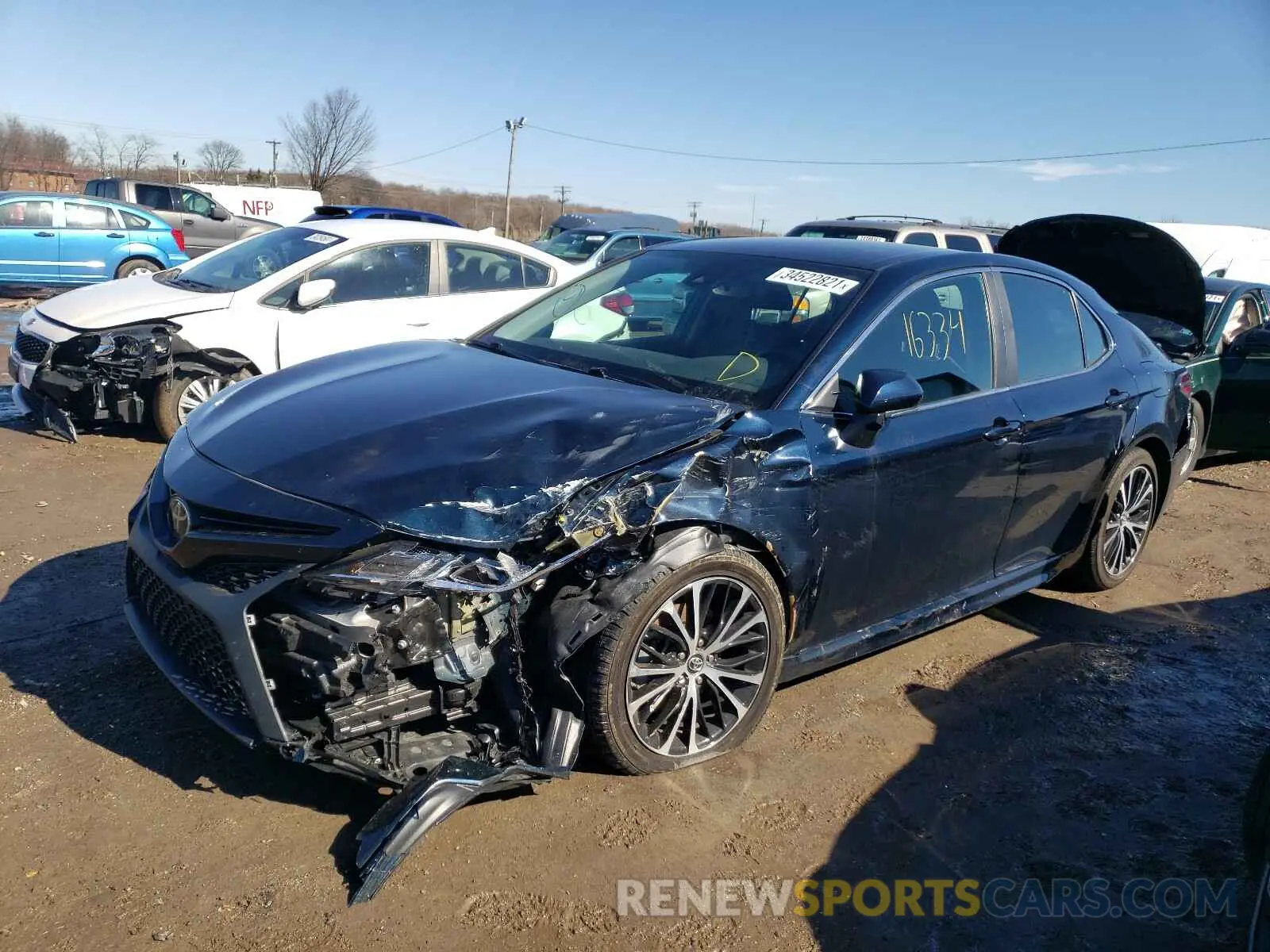 2 fotografías del automóvil dañado 4T1B11HK4KU283981 TOYOTA CAMRY 2019