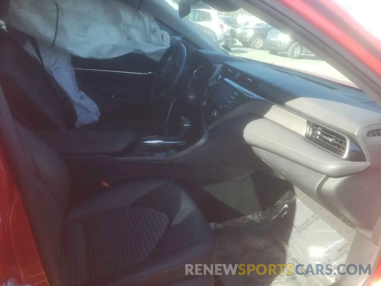 5 fotografías del automóvil dañado 4T1B11HK4KU292468 TOYOTA CAMRY 2019