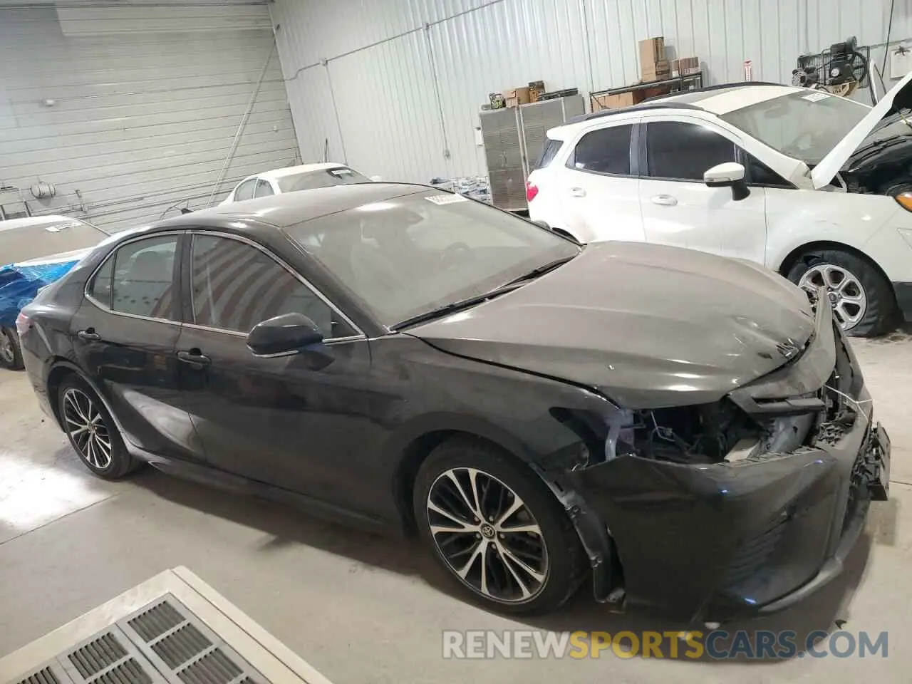 4 fotografías del automóvil dañado 4T1B11HK4KU680896 TOYOTA CAMRY 2019