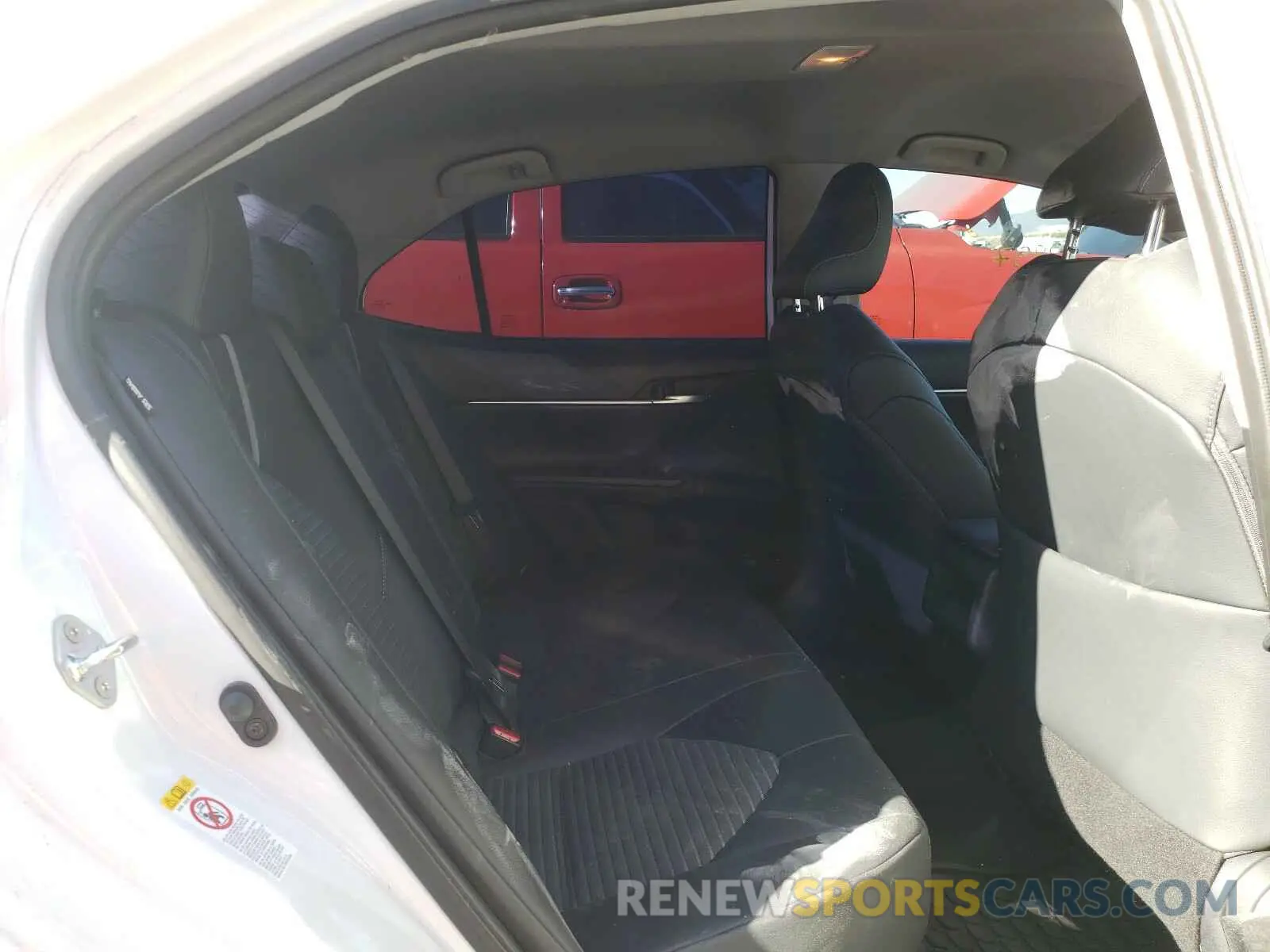 6 fotografías del automóvil dañado 4T1B11HK4KU697343 TOYOTA CAMRY 2019