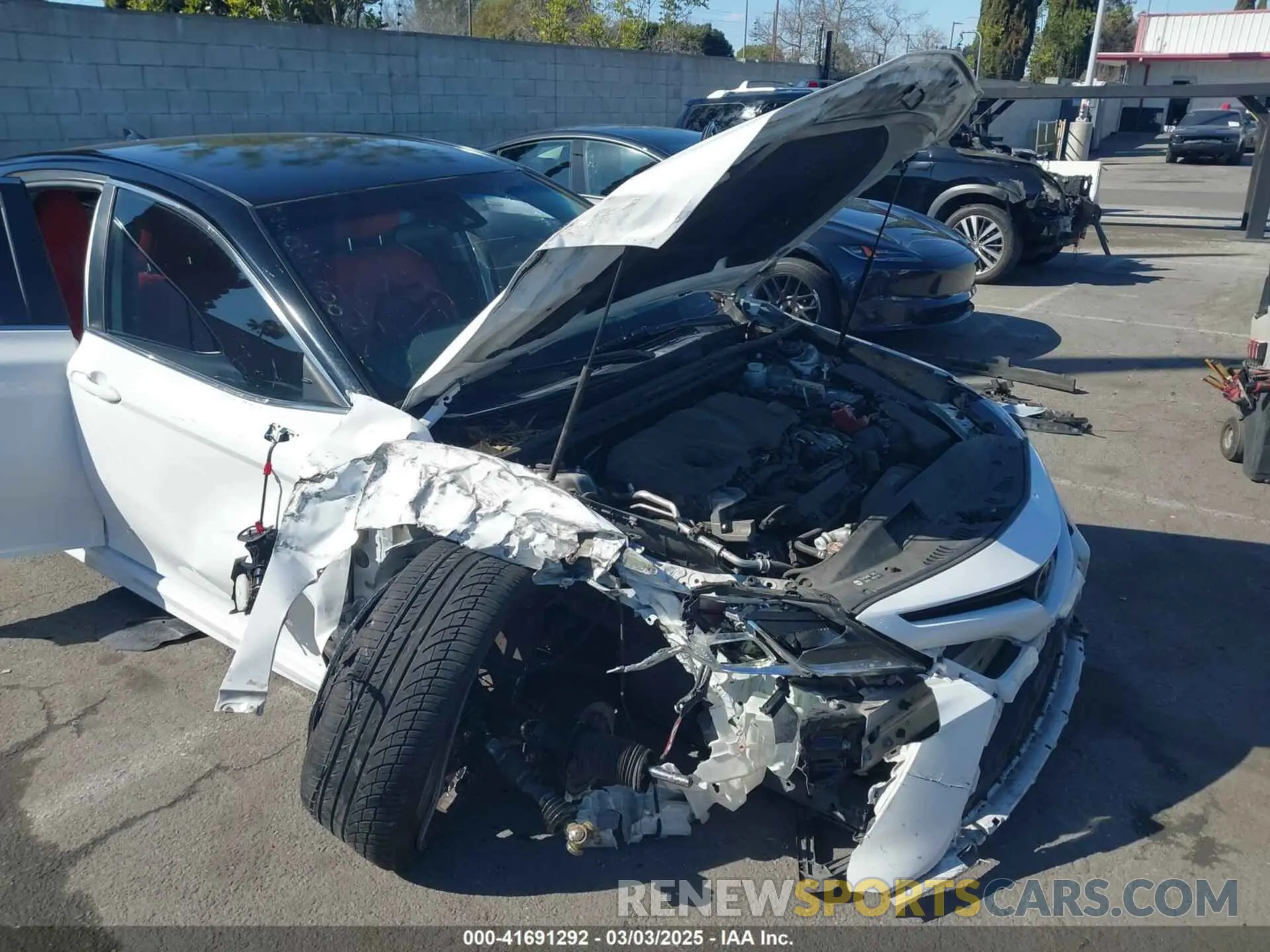 6 fotografías del automóvil dañado 4T1B11HK4KU703416 TOYOTA CAMRY 2019