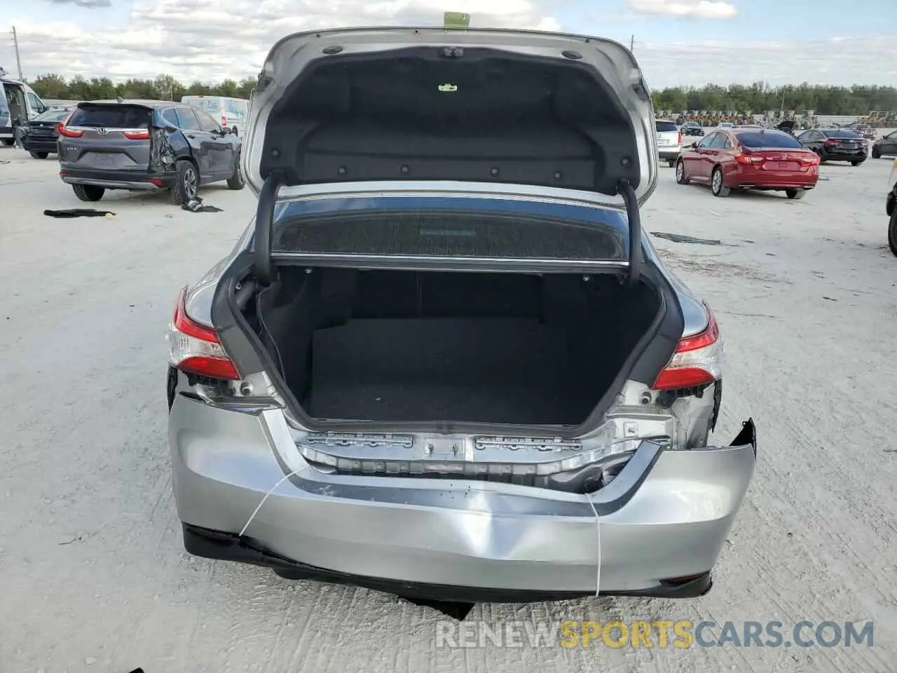6 fotografías del automóvil dañado 4T1B11HK4KU704033 TOYOTA CAMRY 2019