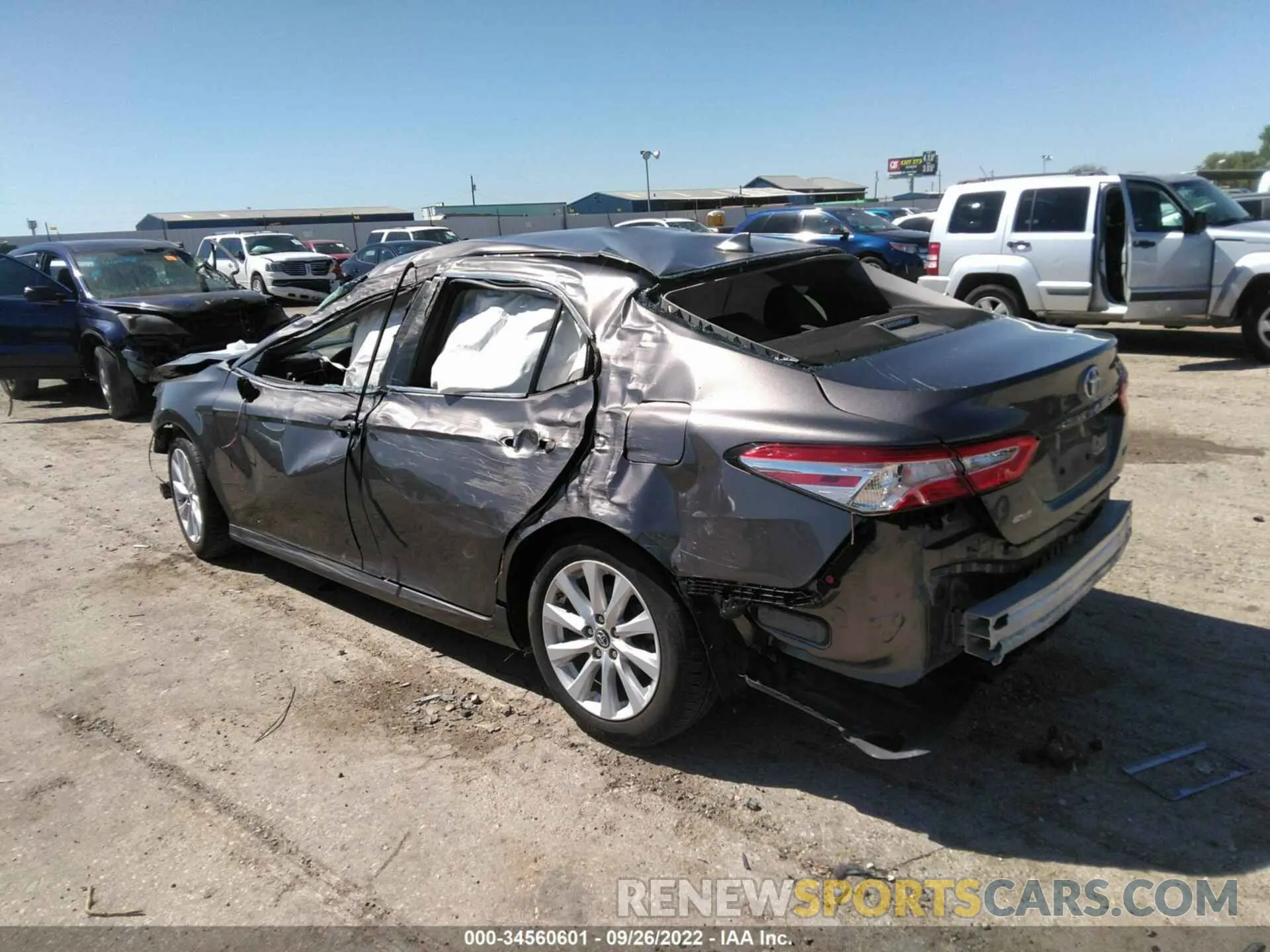 3 fotografías del automóvil dañado 4T1B11HK4KU722497 TOYOTA CAMRY 2019