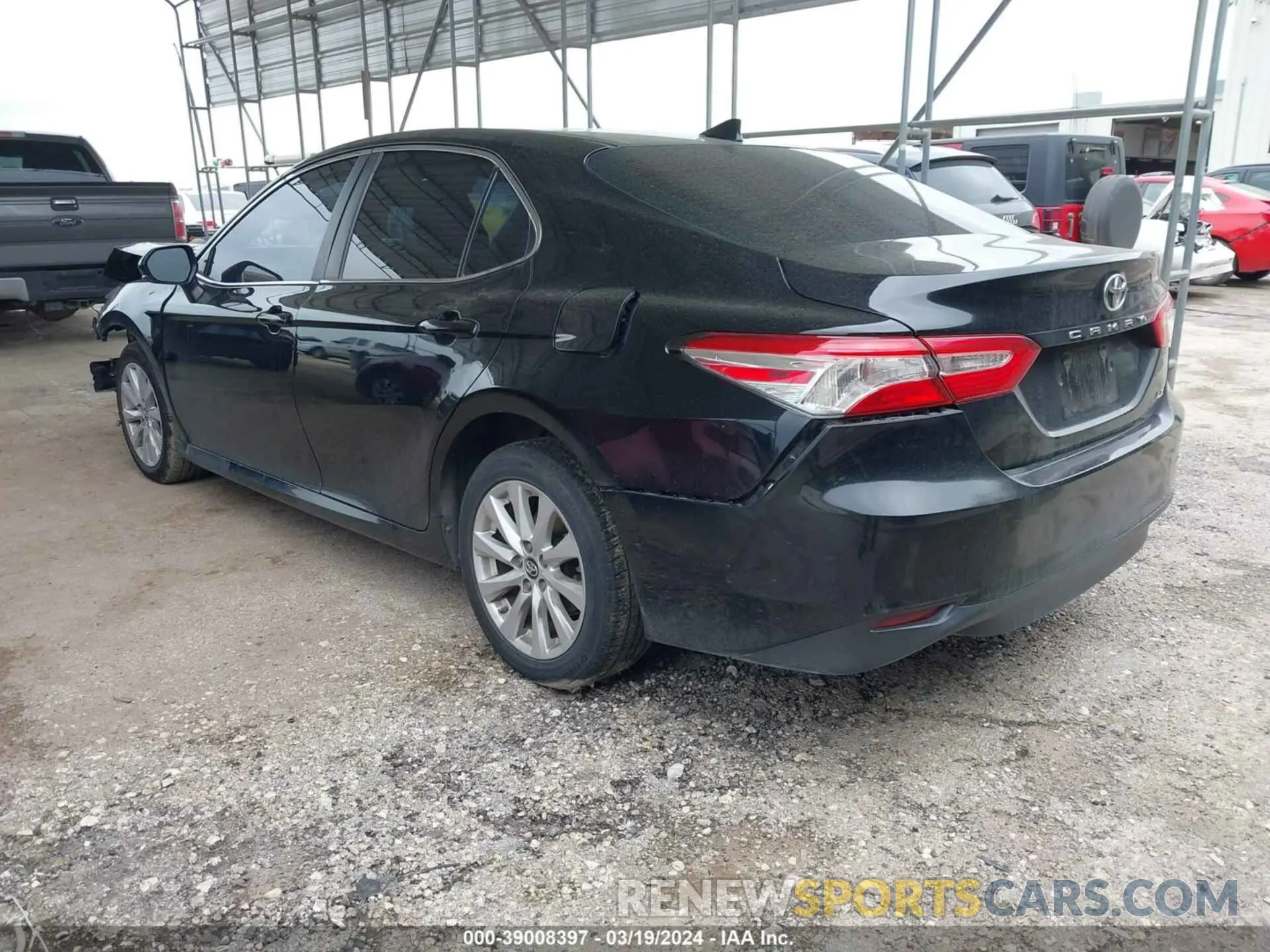 3 fotografías del automóvil dañado 4T1B11HK4KU723696 TOYOTA CAMRY 2019