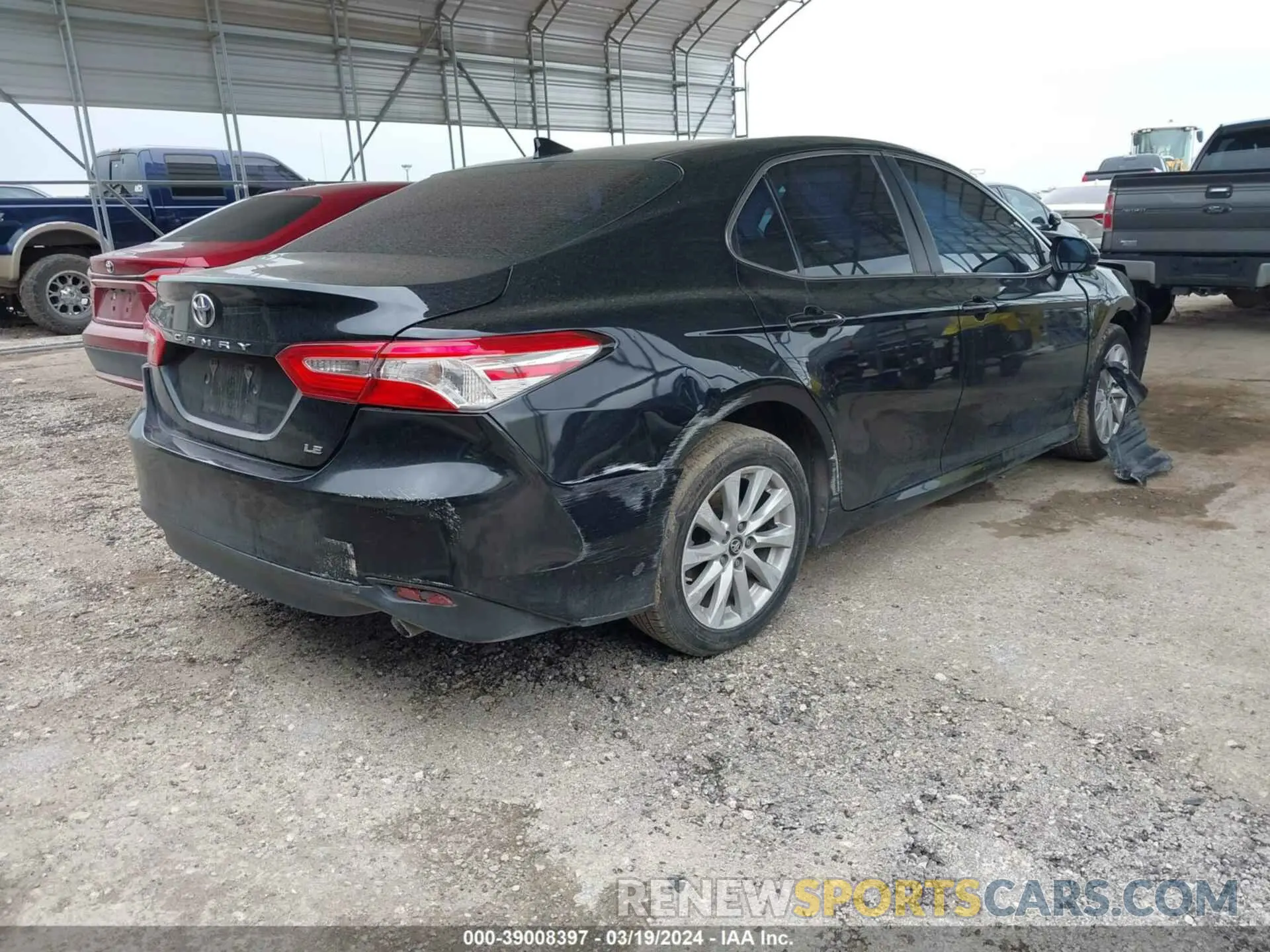 4 fotografías del automóvil dañado 4T1B11HK4KU723696 TOYOTA CAMRY 2019