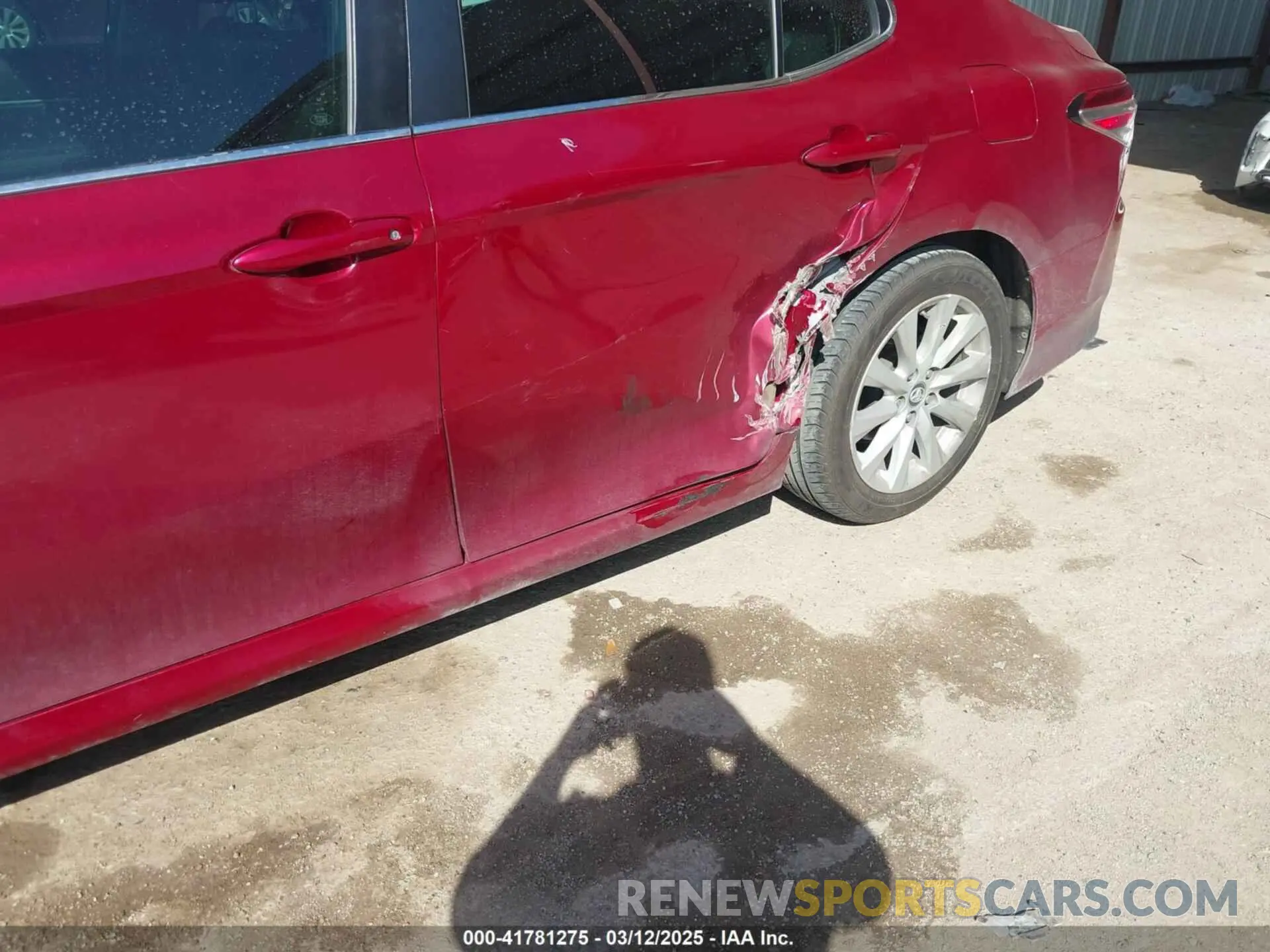6 fotografías del automóvil dañado 4T1B11HK4KU725075 TOYOTA CAMRY 2019