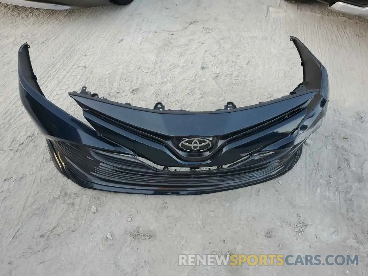 12 fotografías del automóvil dañado 4T1B11HK4KU733290 TOYOTA CAMRY 2019