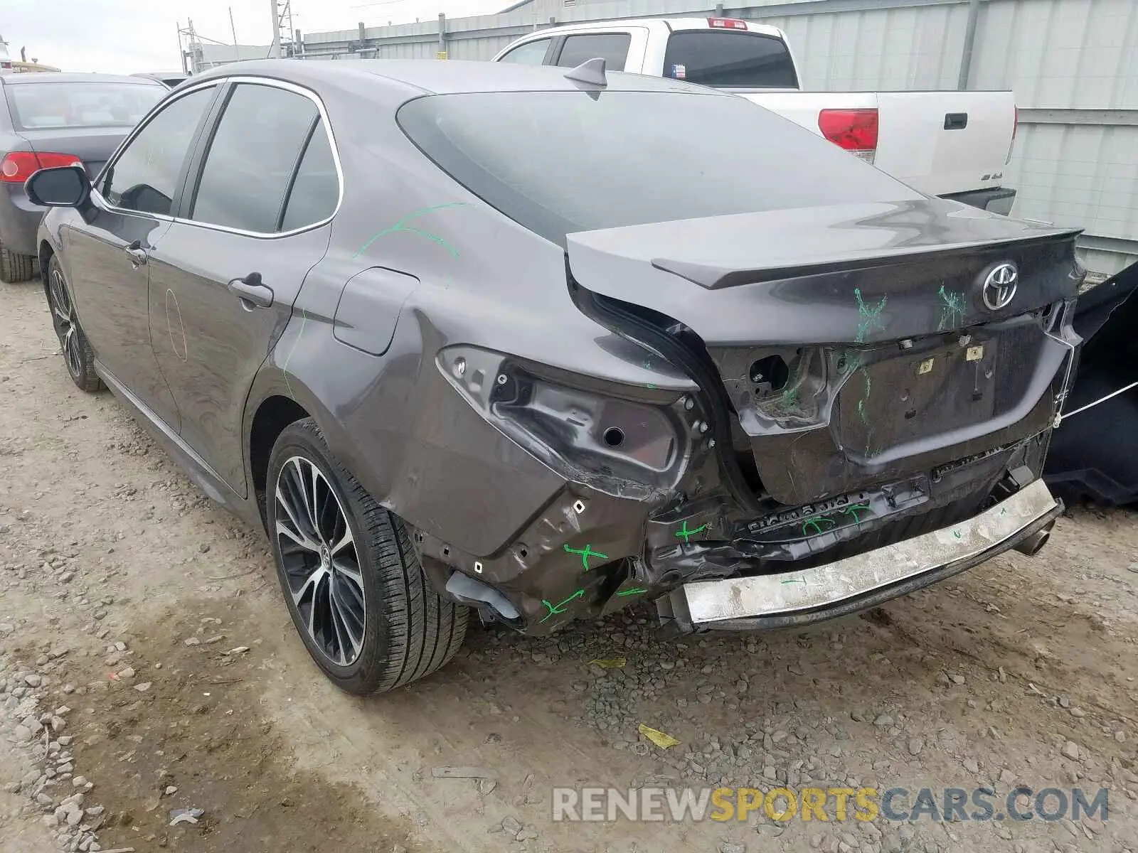 3 fotografías del automóvil dañado 4T1B11HK4KU735671 TOYOTA CAMRY 2019