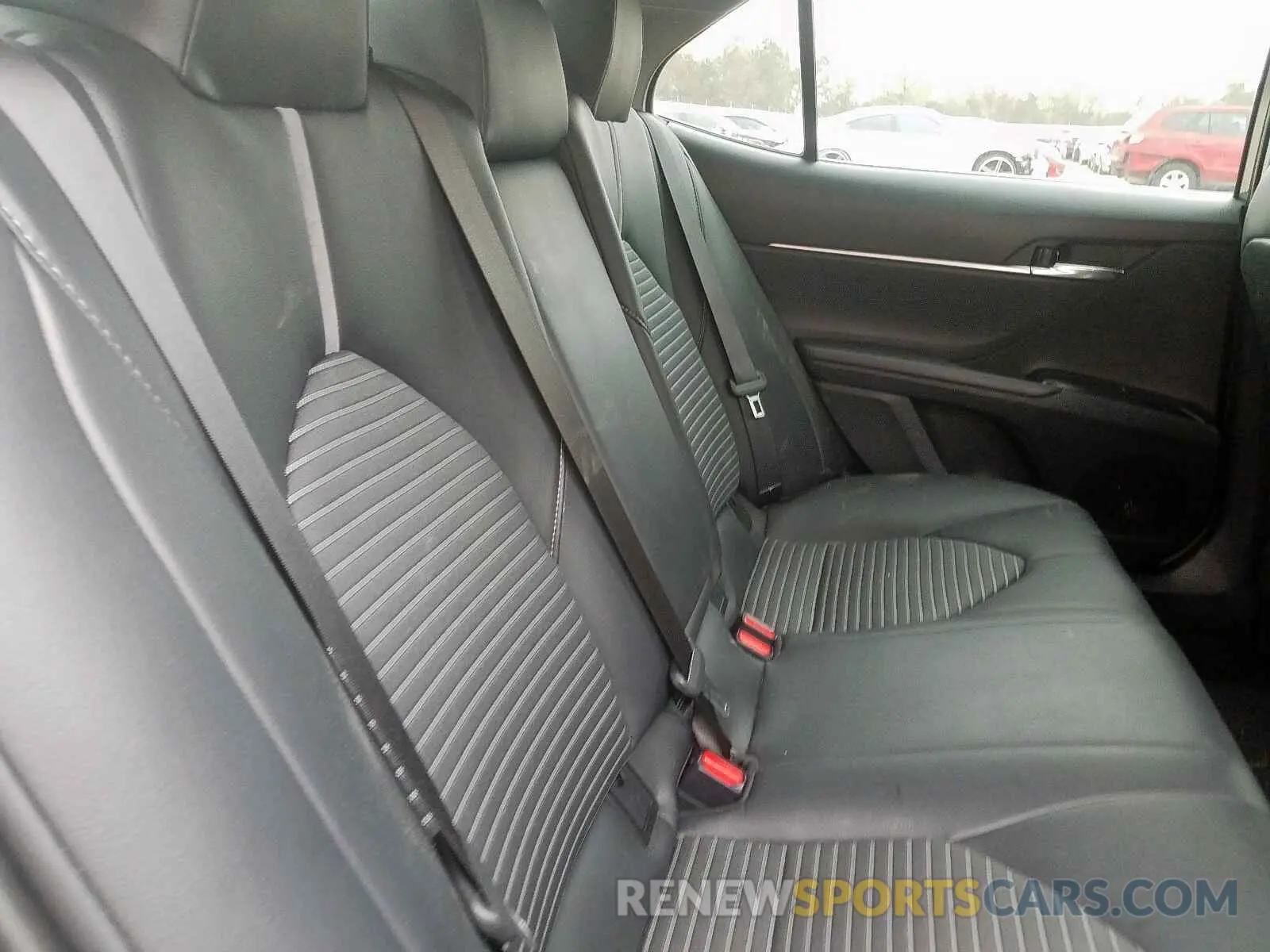6 fotografías del automóvil dañado 4T1B11HK4KU735671 TOYOTA CAMRY 2019