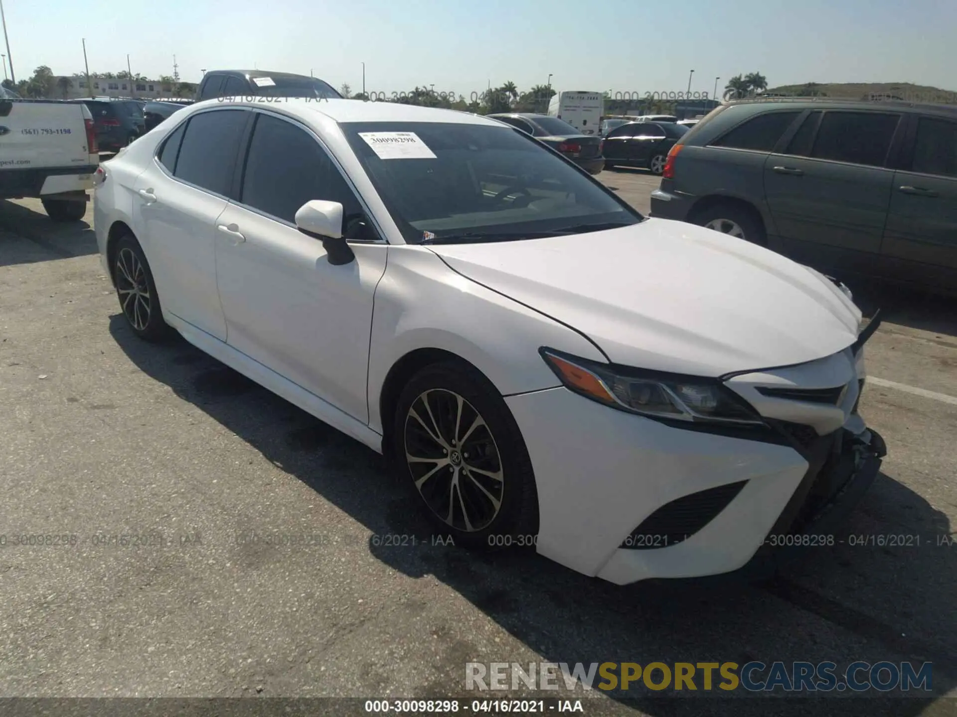 1 fotografías del automóvil dañado 4T1B11HK4KU739378 TOYOTA CAMRY 2019