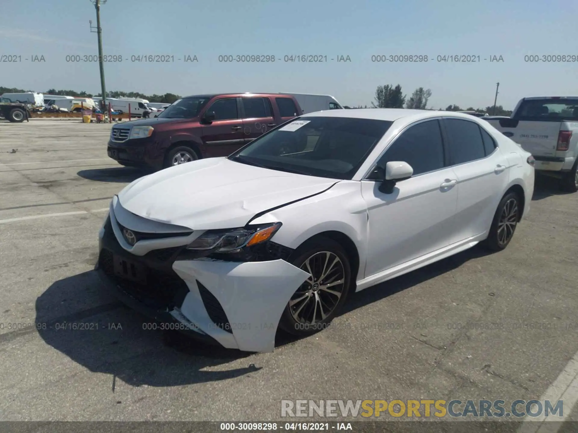 6 fotografías del automóvil dañado 4T1B11HK4KU739378 TOYOTA CAMRY 2019