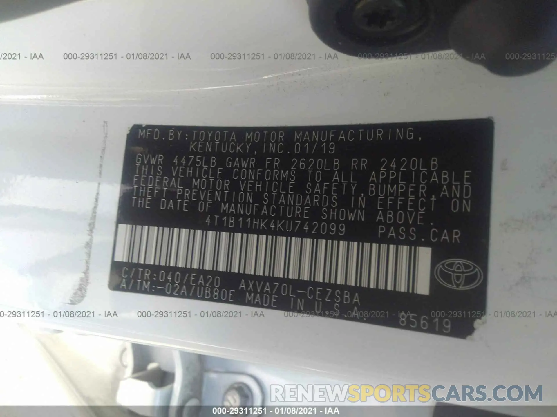 9 fotografías del automóvil dañado 4T1B11HK4KU742099 TOYOTA CAMRY 2019