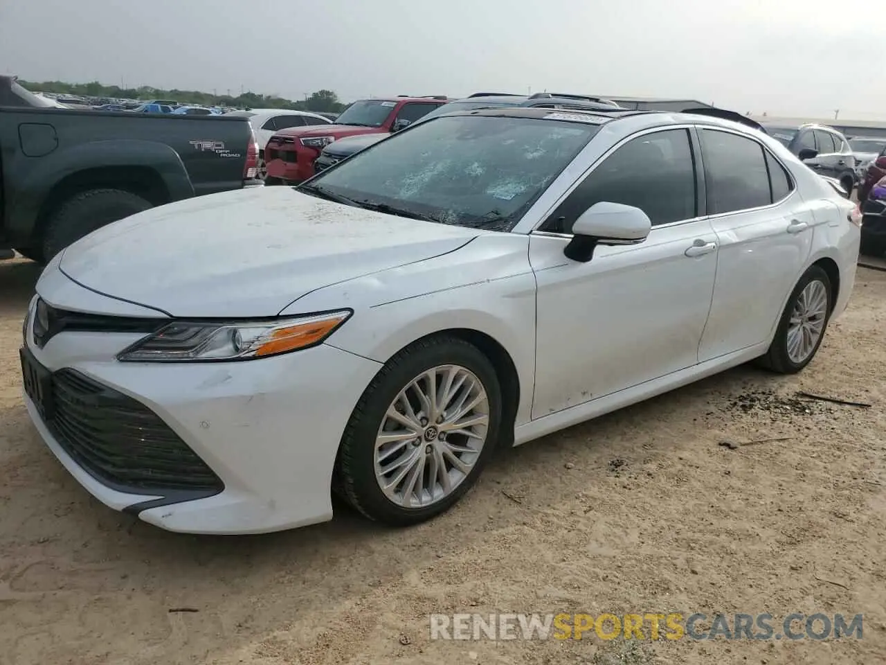 1 fotografías del automóvil dañado 4T1B11HK4KU745357 TOYOTA CAMRY 2019