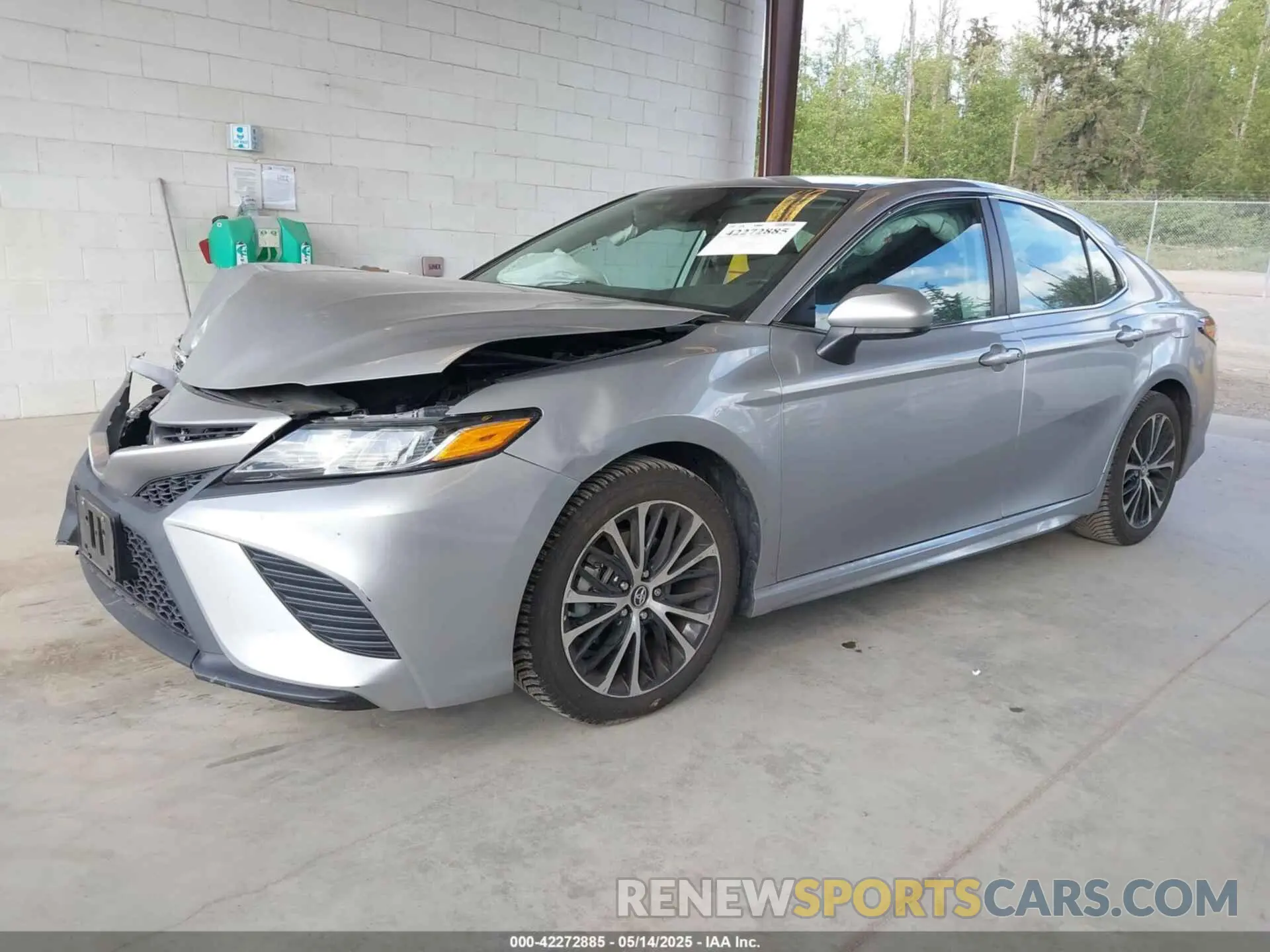 2 fotografías del automóvil dañado 4T1B11HK4KU749358 TOYOTA CAMRY 2019