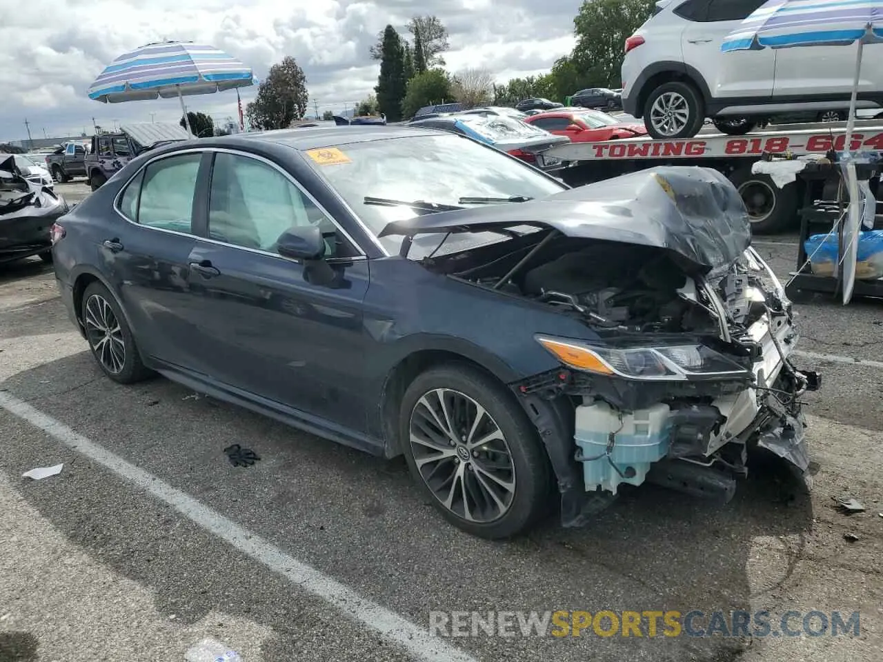 4 fotografías del automóvil dañado 4T1B11HK4KU751062 TOYOTA CAMRY 2019