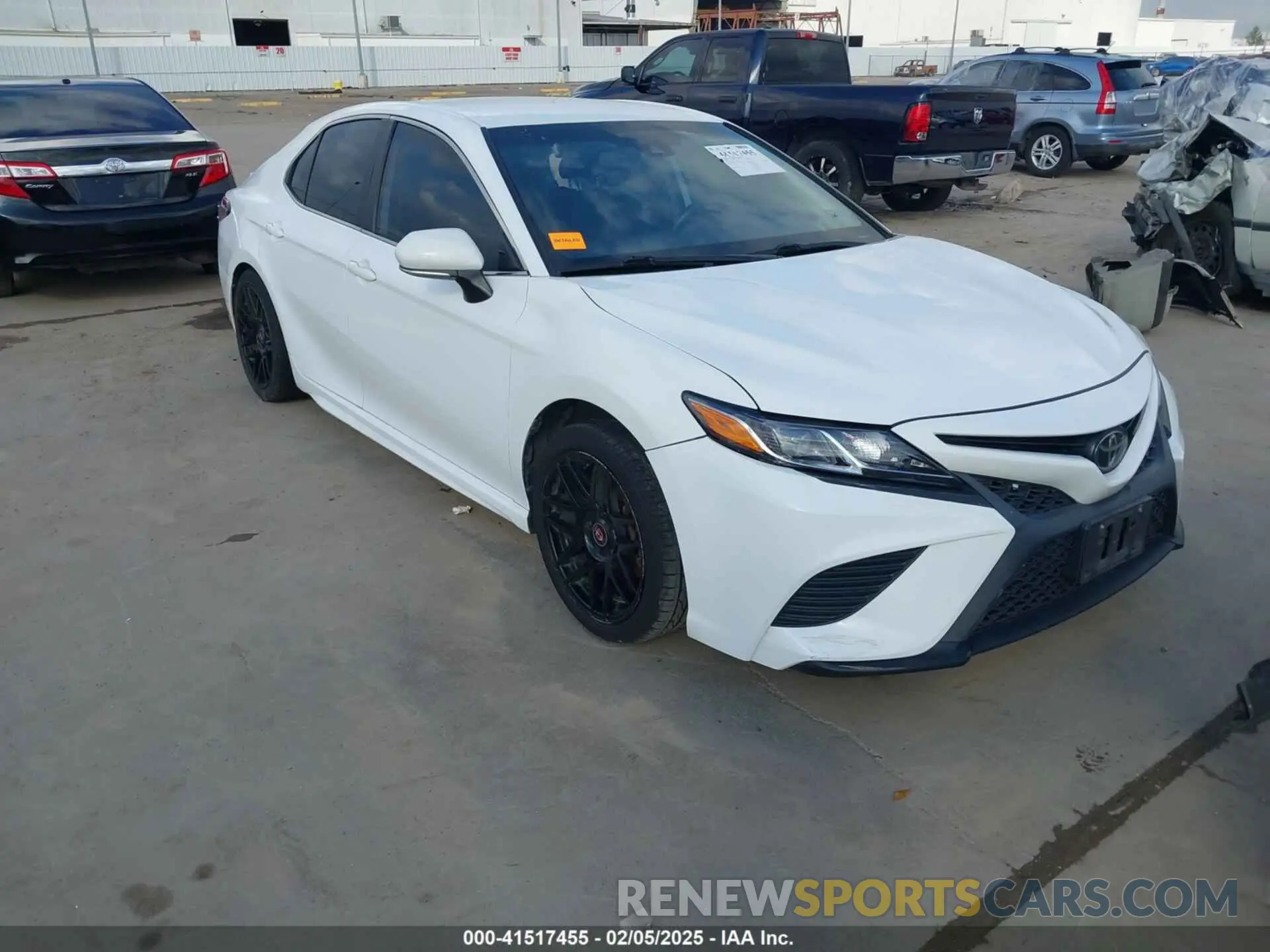1 fotografías del automóvil dañado 4T1B11HK4KU757217 TOYOTA CAMRY 2019