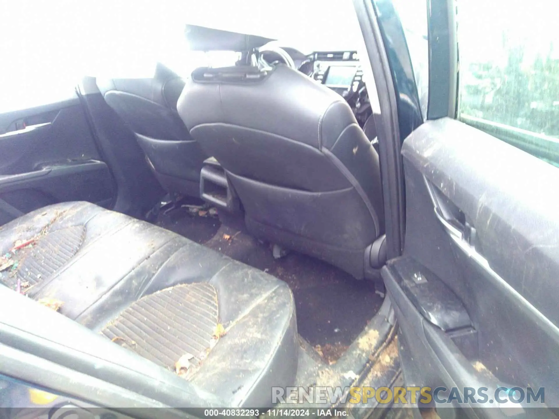 8 fotografías del automóvil dañado 4T1B11HK4KU760456 TOYOTA CAMRY 2019