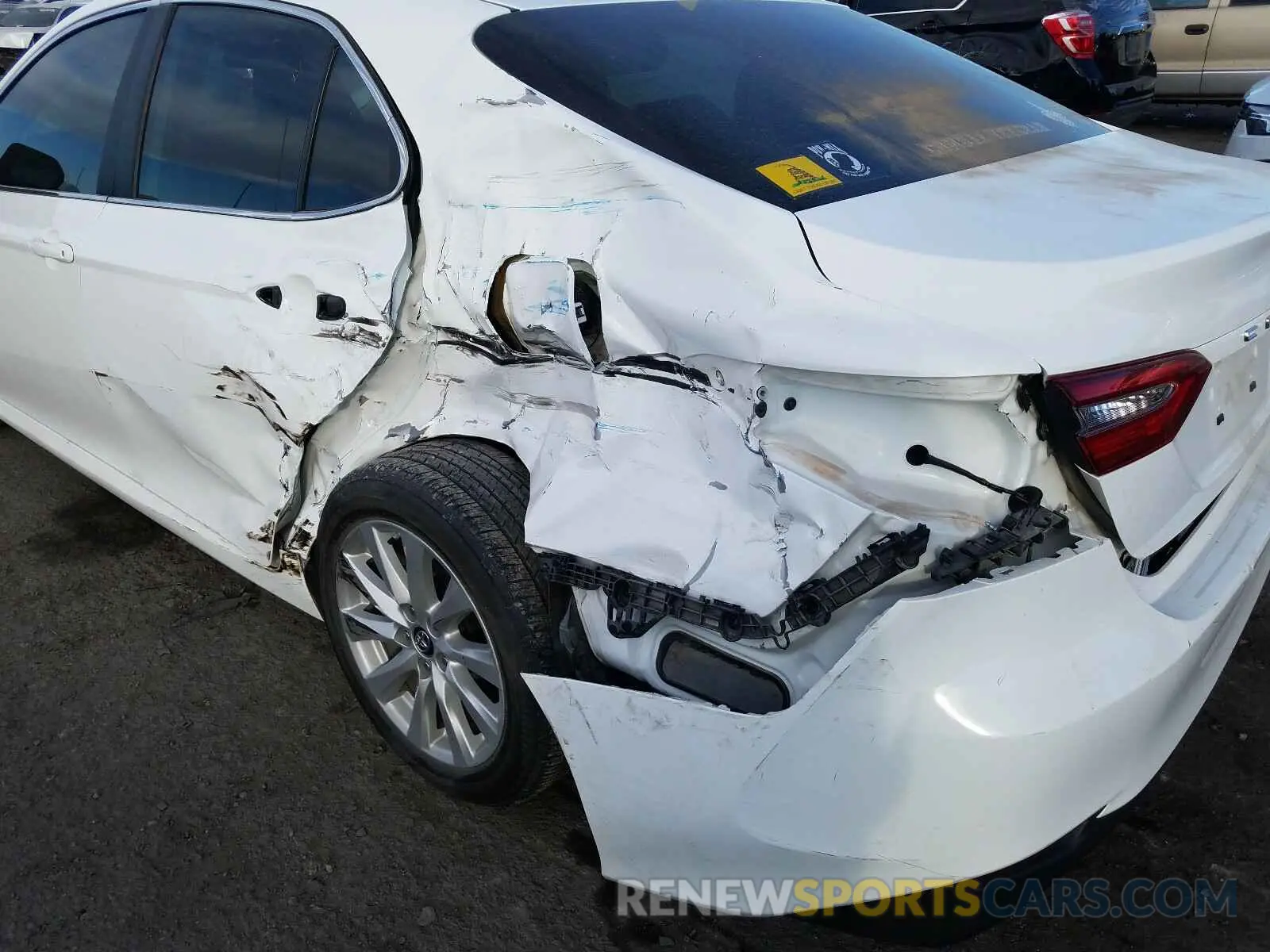 9 fotografías del automóvil dañado 4T1B11HK4KU765687 TOYOTA CAMRY 2019