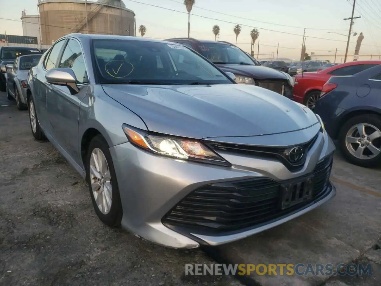 1 fotografías del automóvil dañado 4T1B11HK4KU770145 TOYOTA CAMRY 2019