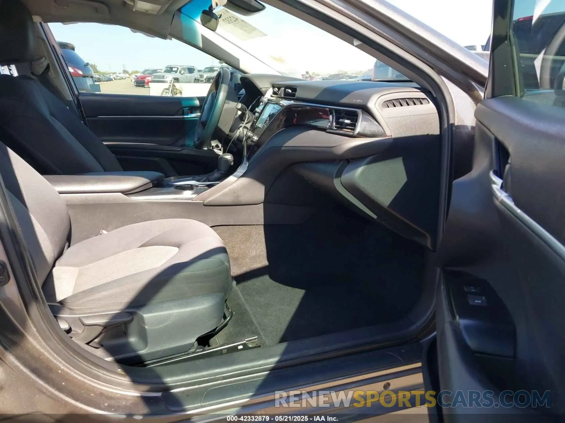 5 fotografías del automóvil dañado 4T1B11HK4KU781985 TOYOTA CAMRY 2019