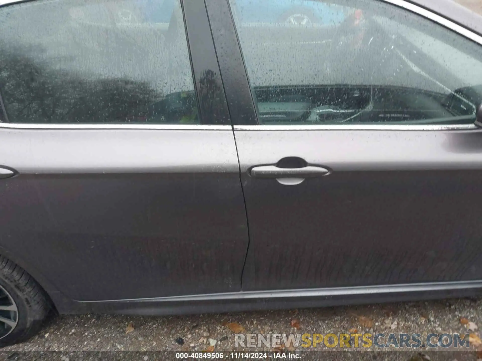 13 fotografías del automóvil dañado 4T1B11HK4KU798866 TOYOTA CAMRY 2019