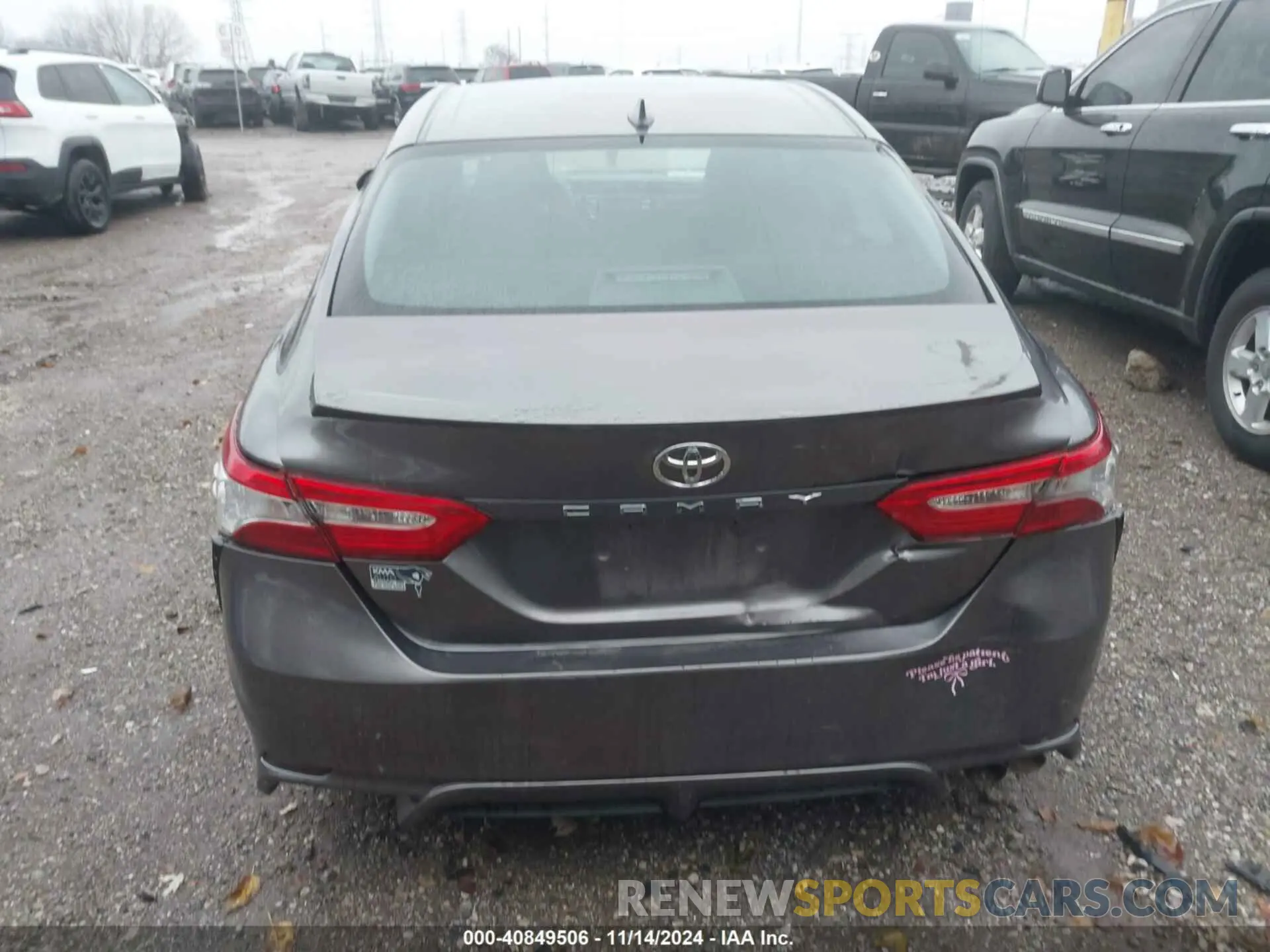 16 fotografías del automóvil dañado 4T1B11HK4KU798866 TOYOTA CAMRY 2019