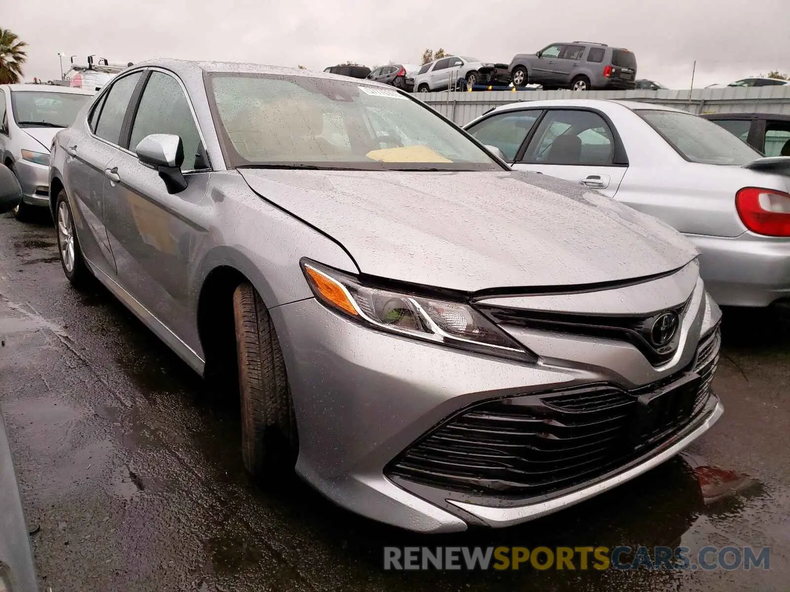 1 fotografías del automóvil dañado 4T1B11HK4KU801555 TOYOTA CAMRY 2019