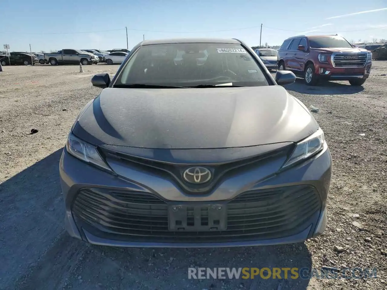 5 fotografías del automóvil dañado 4T1B11HK4KU803483 TOYOTA CAMRY 2019