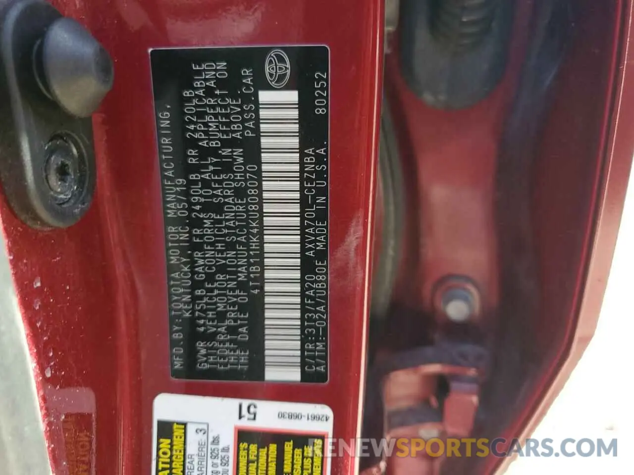 12 fotografías del automóvil dañado 4T1B11HK4KU808070 TOYOTA CAMRY 2019