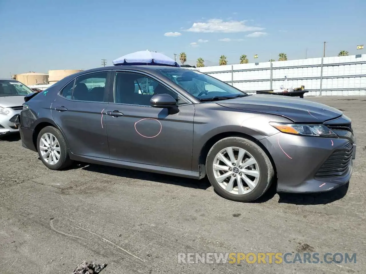 4 fotografías del automóvil dañado 4T1B11HK4KU810188 TOYOTA CAMRY 2019