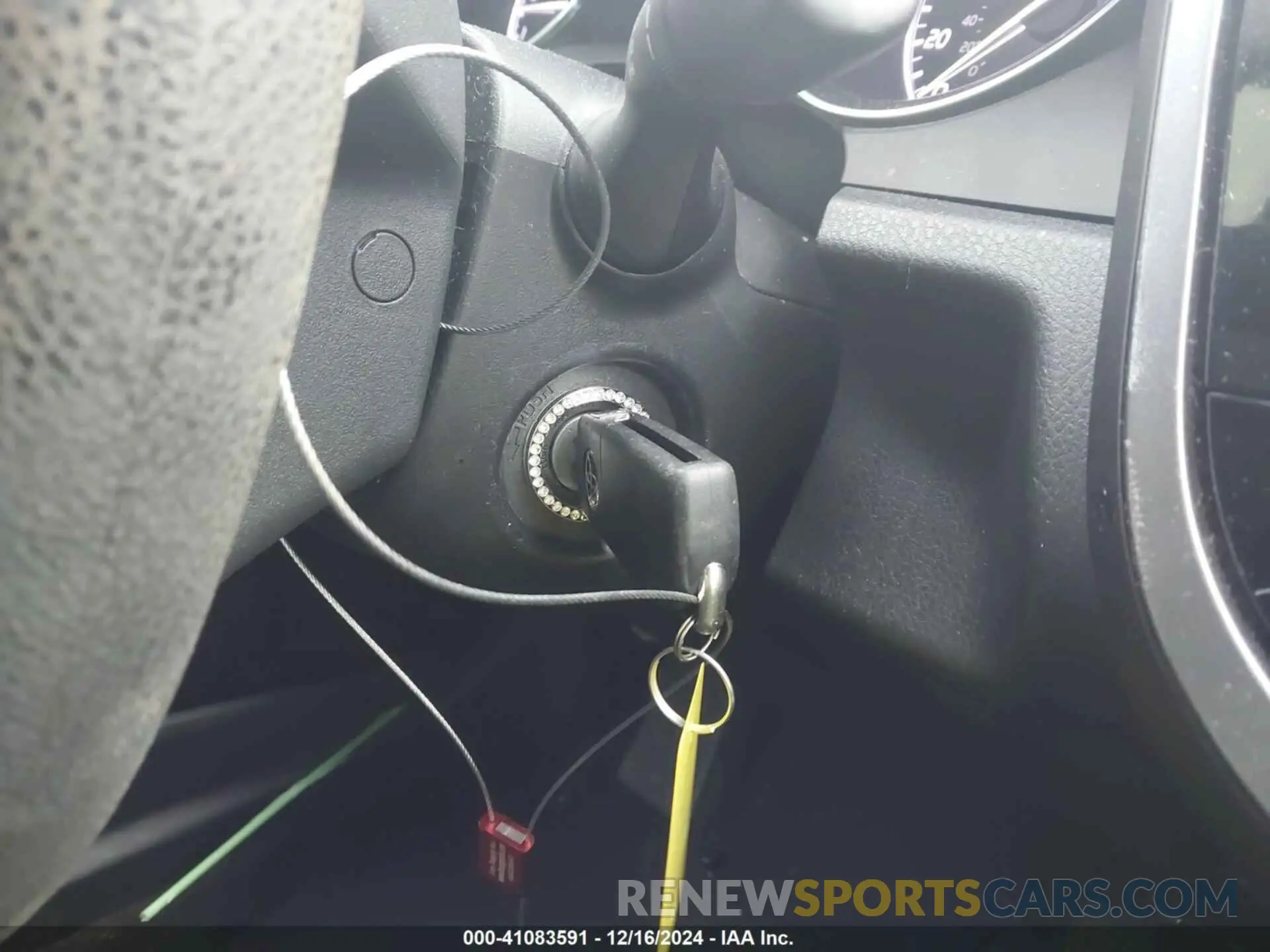 11 fotografías del automóvil dañado 4T1B11HK4KU810482 TOYOTA CAMRY 2019