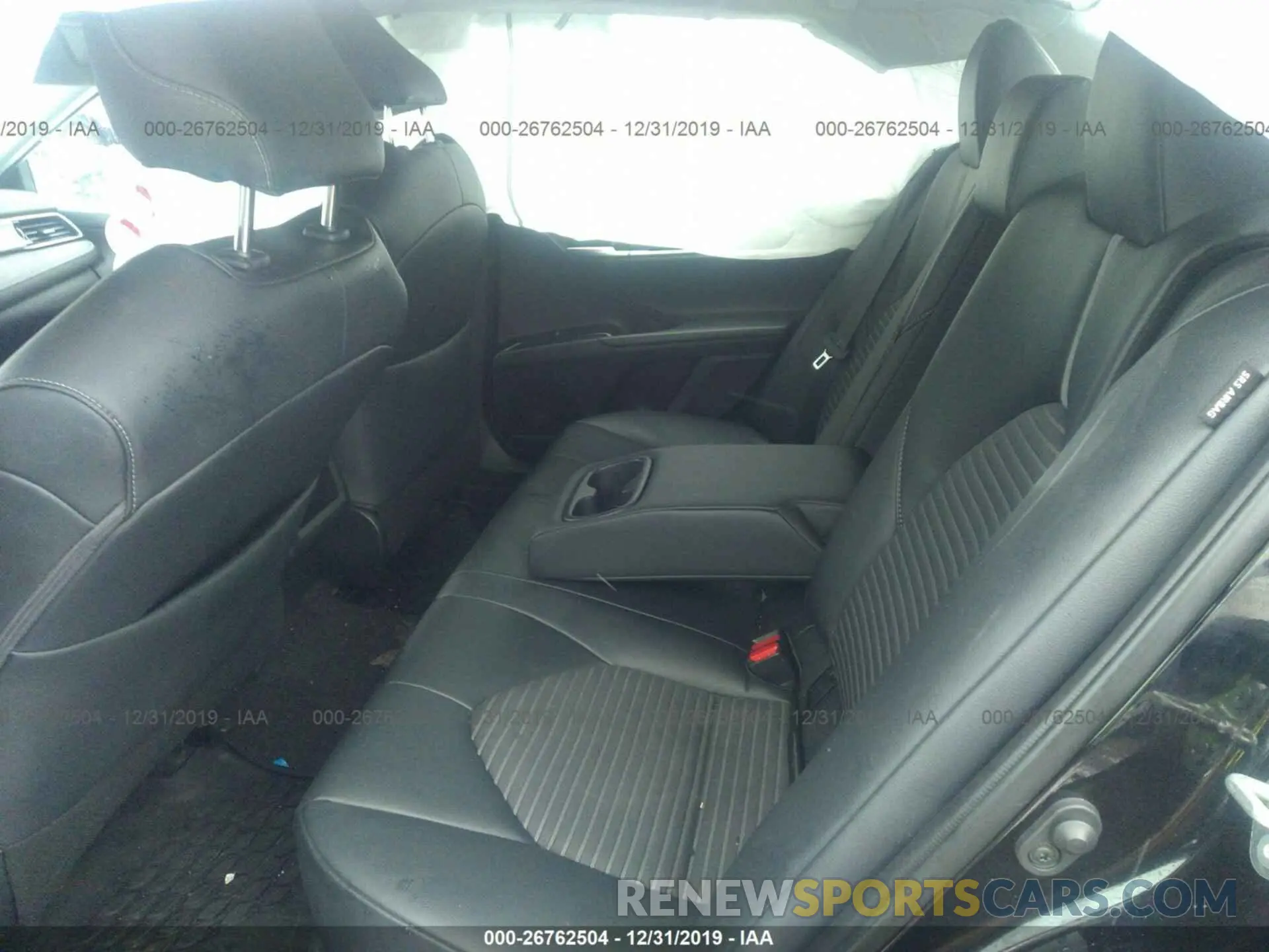 8 fotografías del automóvil dañado 4T1B11HK4KU812670 TOYOTA CAMRY 2019