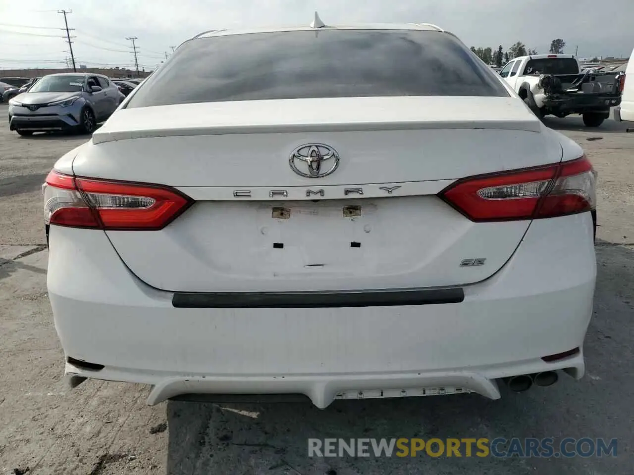 6 fotografías del automóvil dañado 4T1B11HK4KU812880 TOYOTA CAMRY 2019