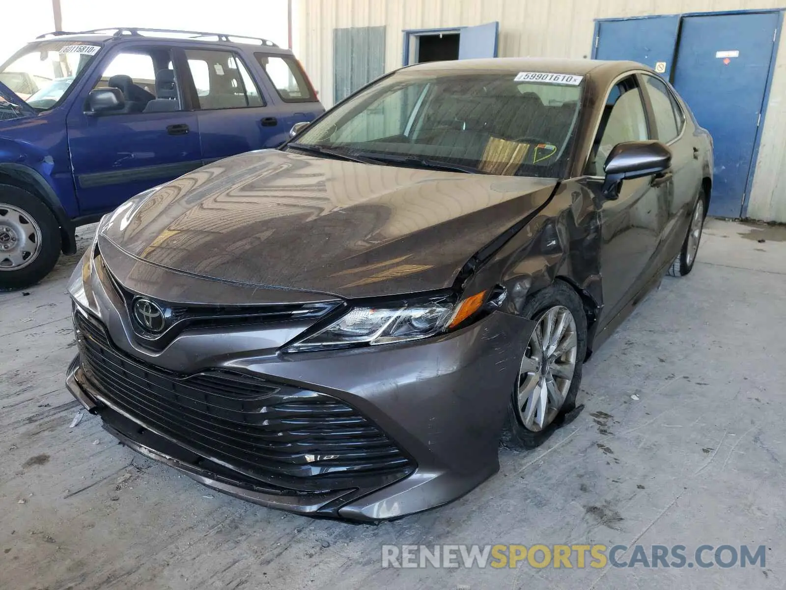 2 fotografías del automóvil dañado 4T1B11HK4KU812927 TOYOTA CAMRY 2019