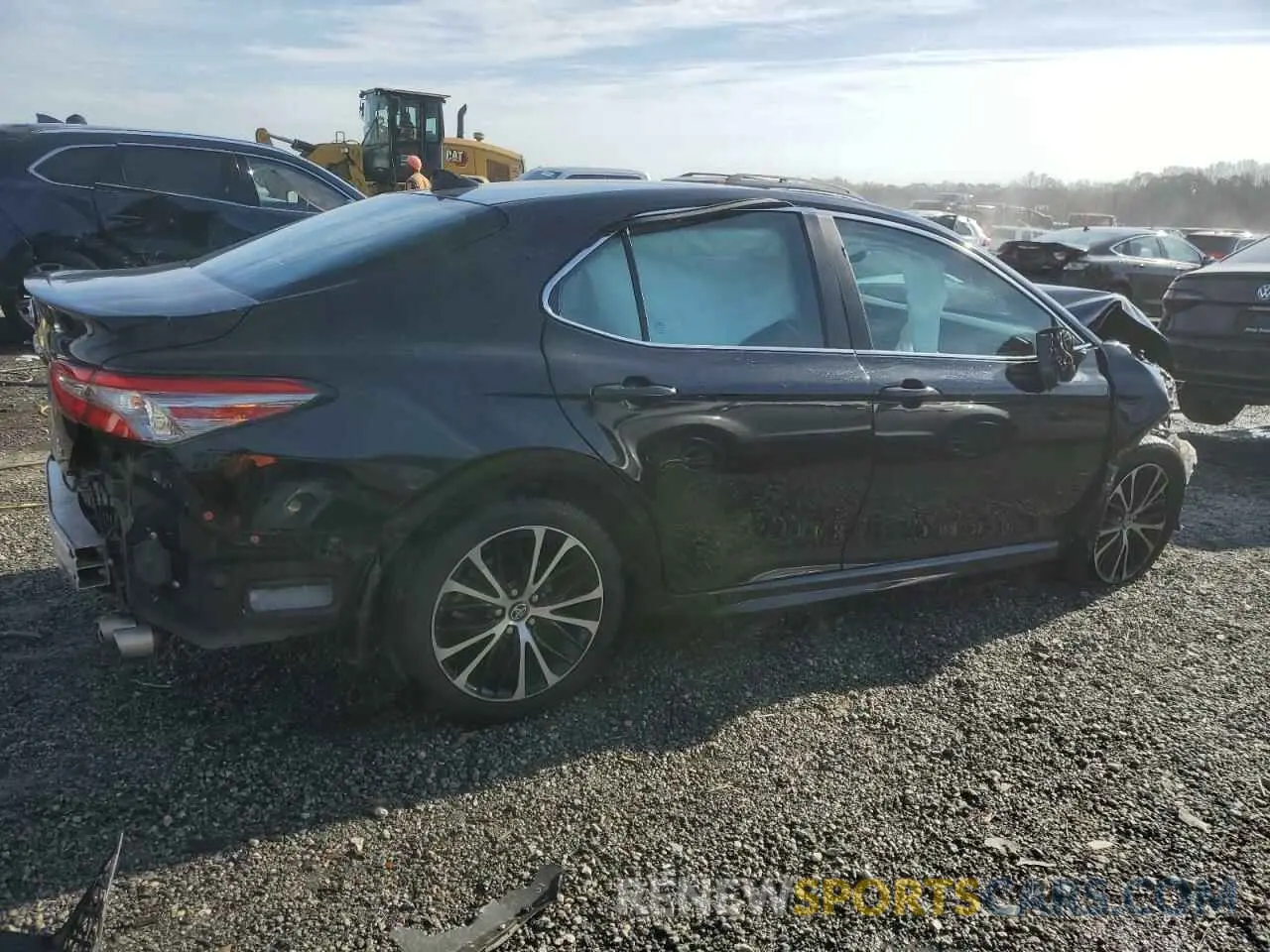 3 fotografías del automóvil dañado 4T1B11HK4KU837939 TOYOTA CAMRY 2019