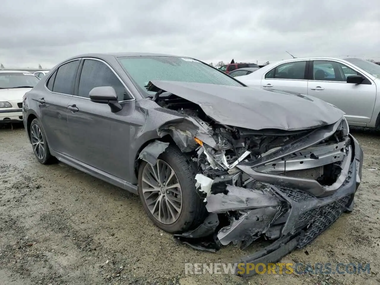 4 fotografías del automóvil dañado 4T1B11HK4KU840792 TOYOTA CAMRY 2019