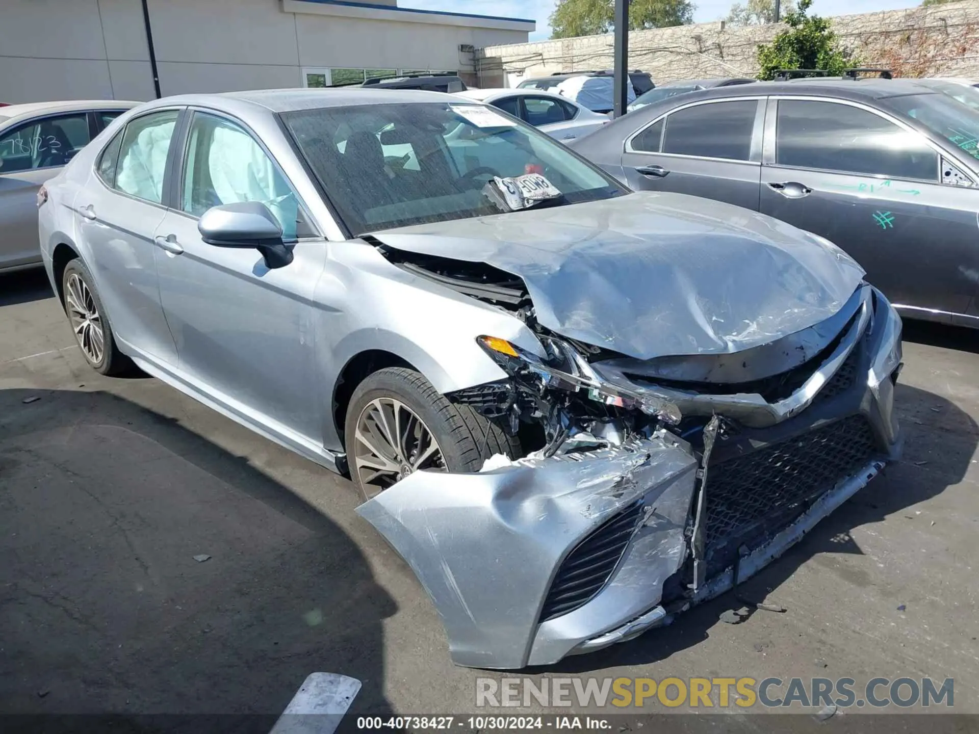 1 fotografías del automóvil dañado 4T1B11HK4KU841263 TOYOTA CAMRY 2019