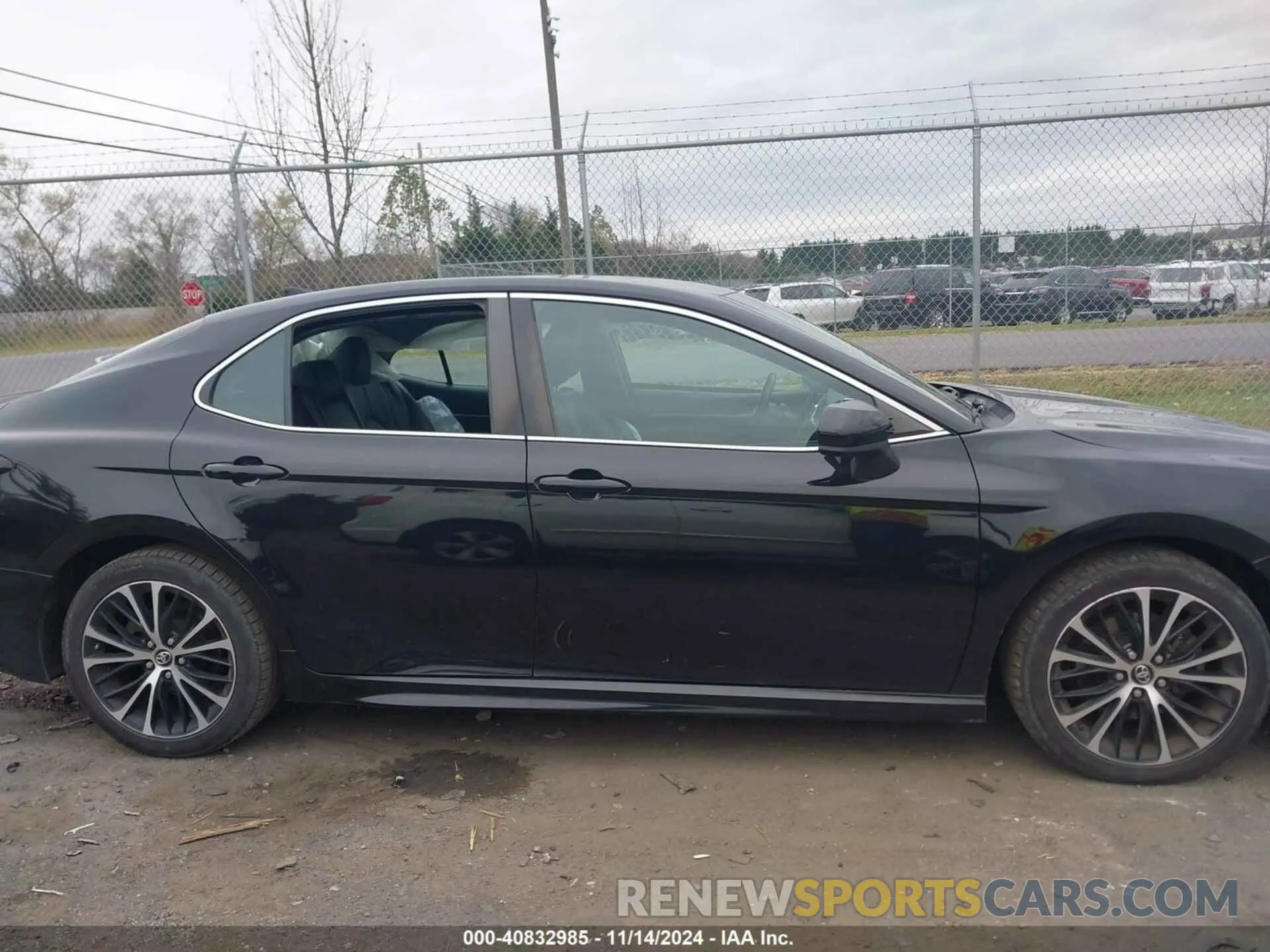 13 fotografías del automóvil dañado 4T1B11HK4KU842252 TOYOTA CAMRY 2019