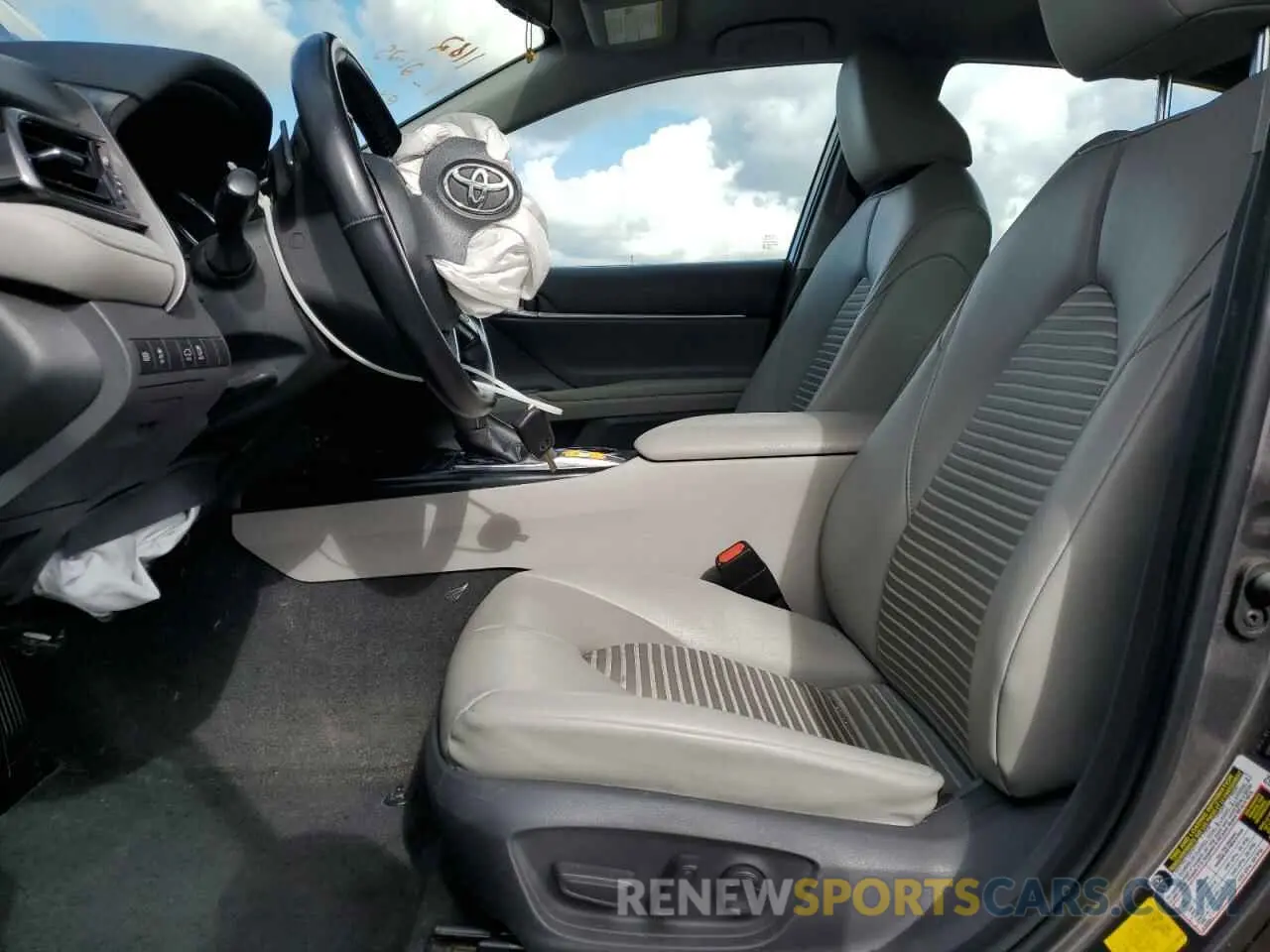 7 fotografías del automóvil dañado 4T1B11HK4KU845538 TOYOTA CAMRY 2019