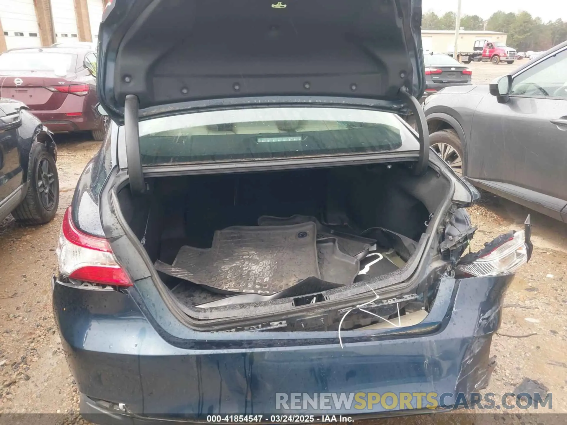 6 fotografías del automóvil dañado 4T1B11HK4KU848696 TOYOTA CAMRY 2019
