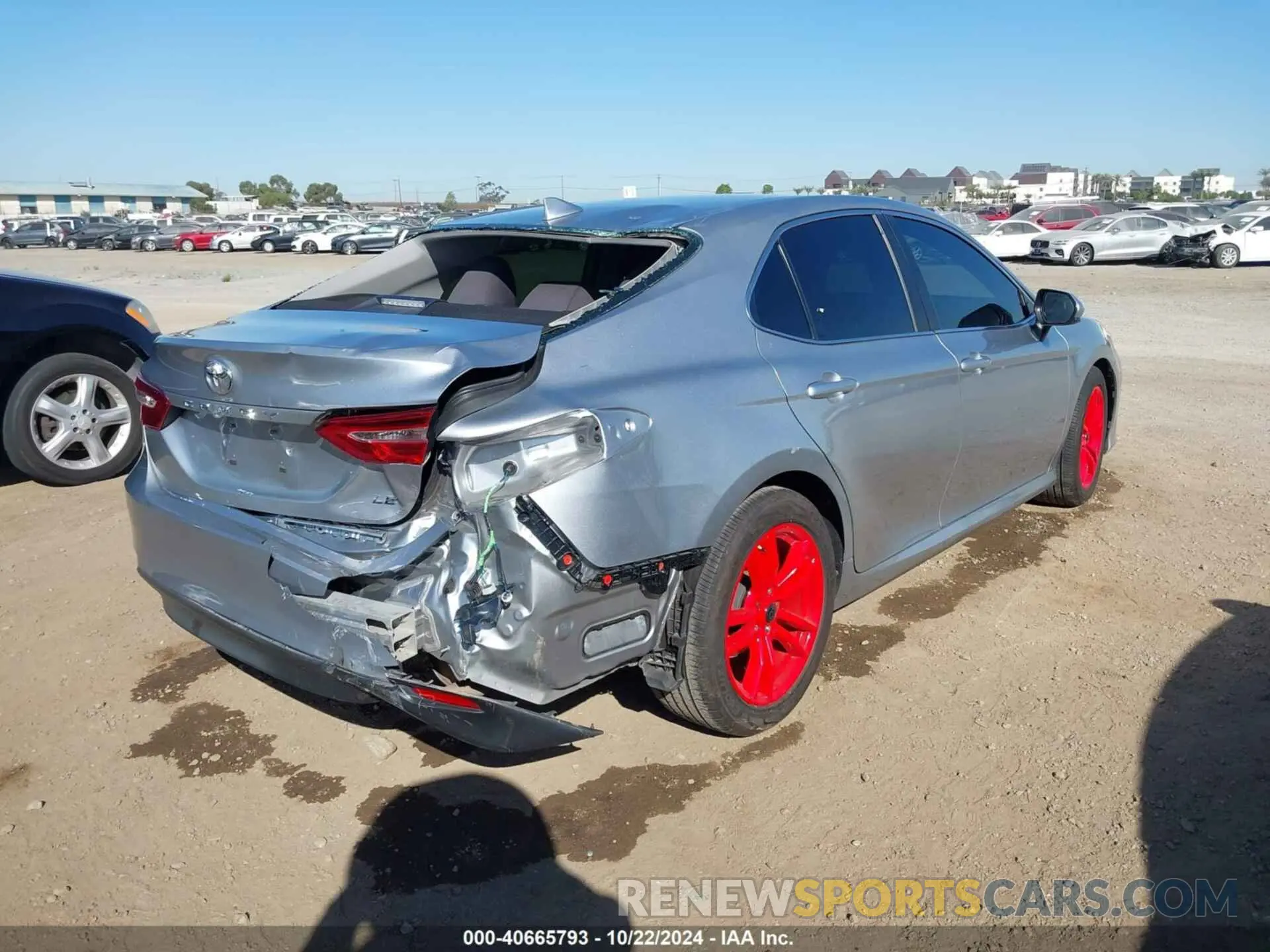 4 fotografías del automóvil dañado 4T1B11HK4KU852960 TOYOTA CAMRY 2019