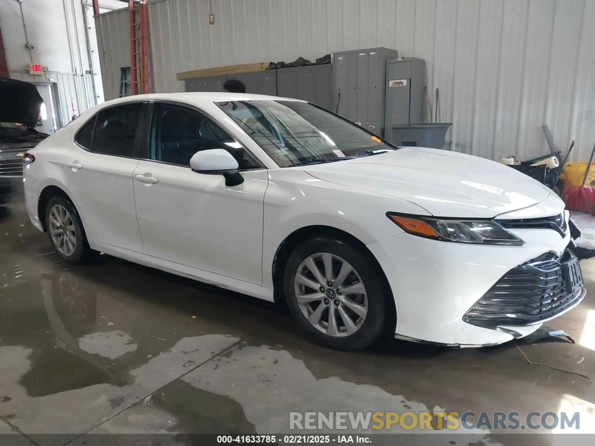13 fotografías del automóvil dañado 4T1B11HK4KU853137 TOYOTA CAMRY 2019