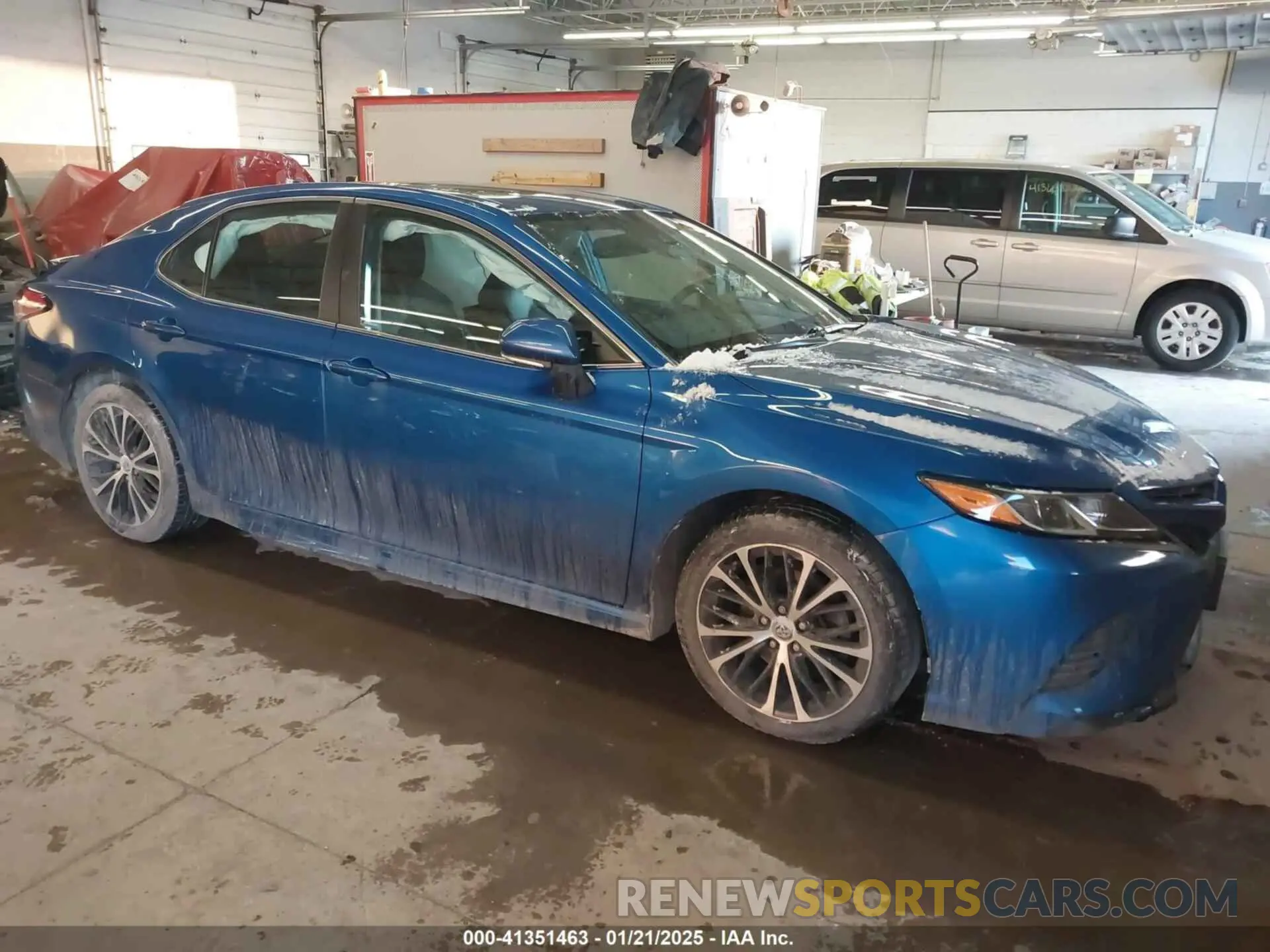 1 fotografías del automóvil dañado 4T1B11HK5KU159797 TOYOTA CAMRY 2019