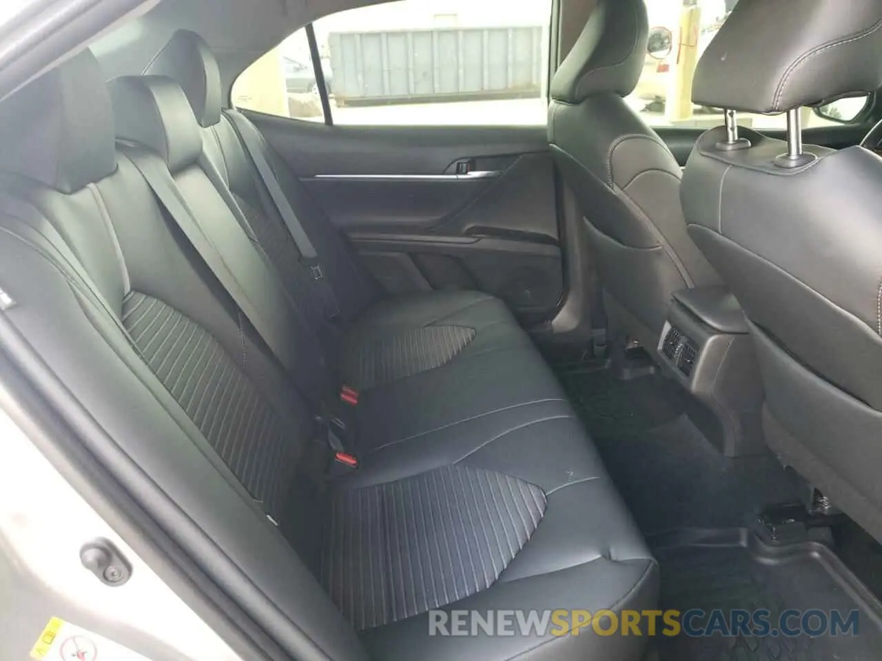 6 fotografías del automóvil dañado 4T1B11HK5KU174526 TOYOTA CAMRY 2019