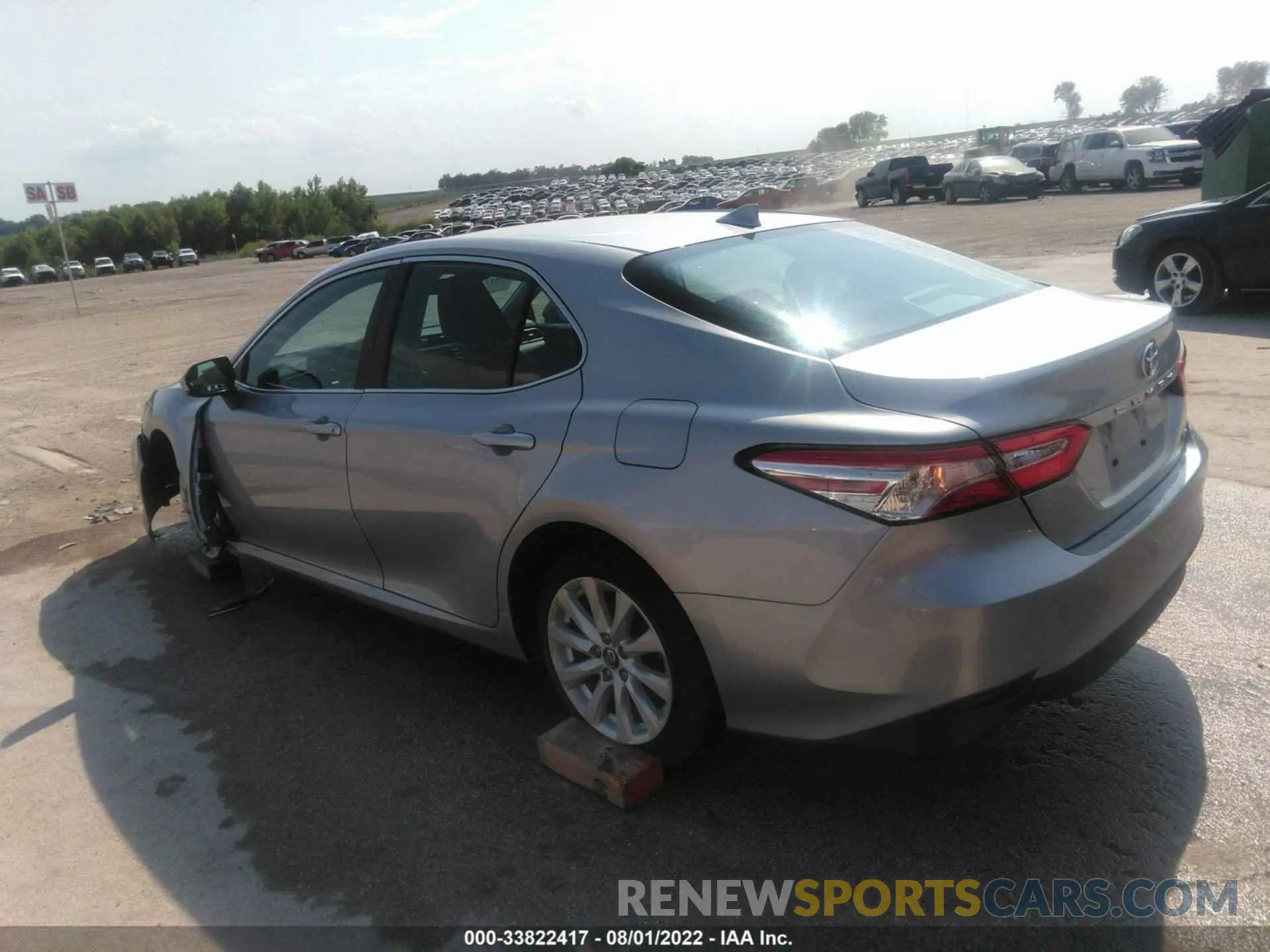 3 fotografías del automóvil dañado 4T1B11HK5KU190080 TOYOTA CAMRY 2019