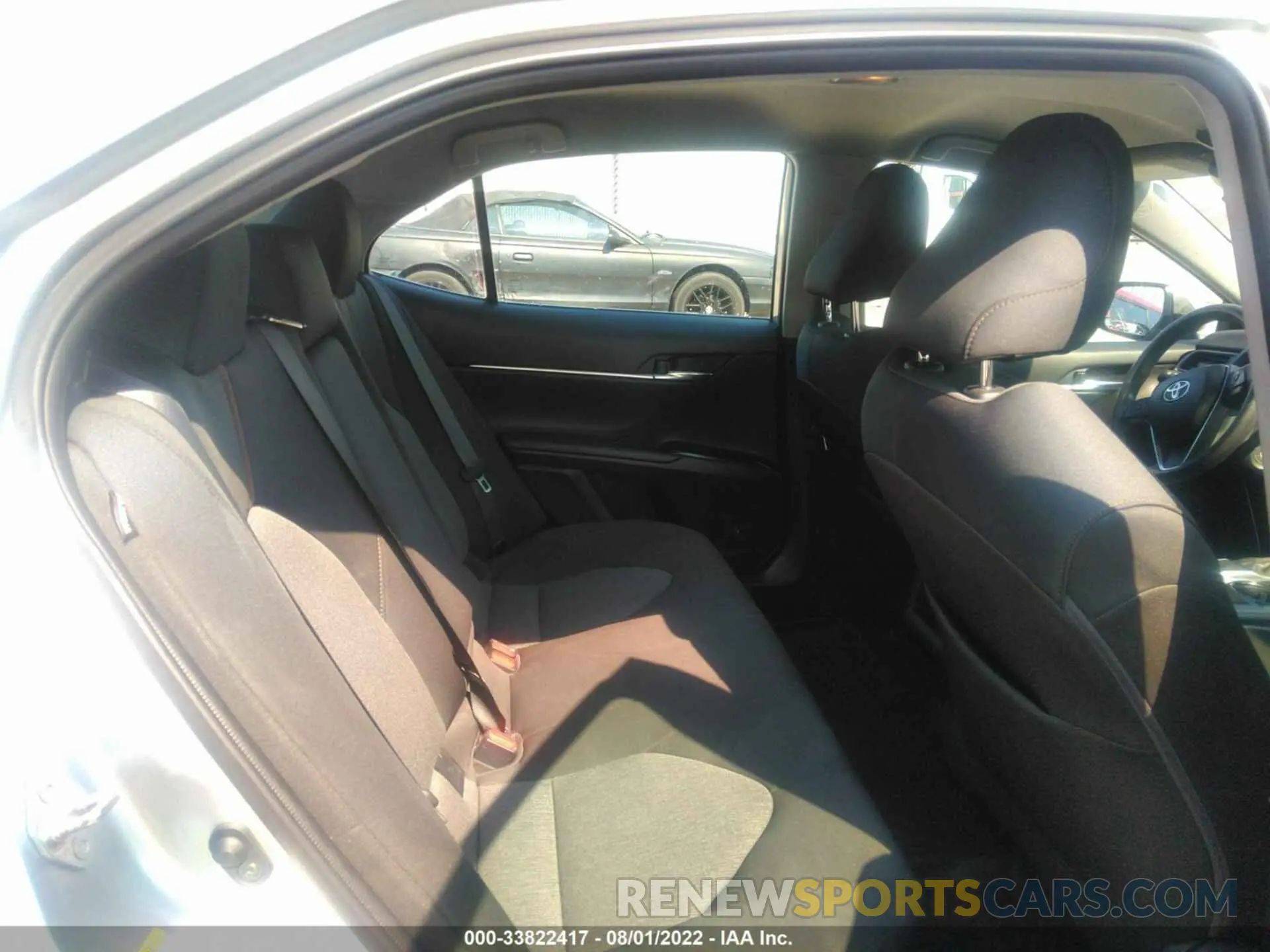 8 fotografías del automóvil dañado 4T1B11HK5KU190080 TOYOTA CAMRY 2019