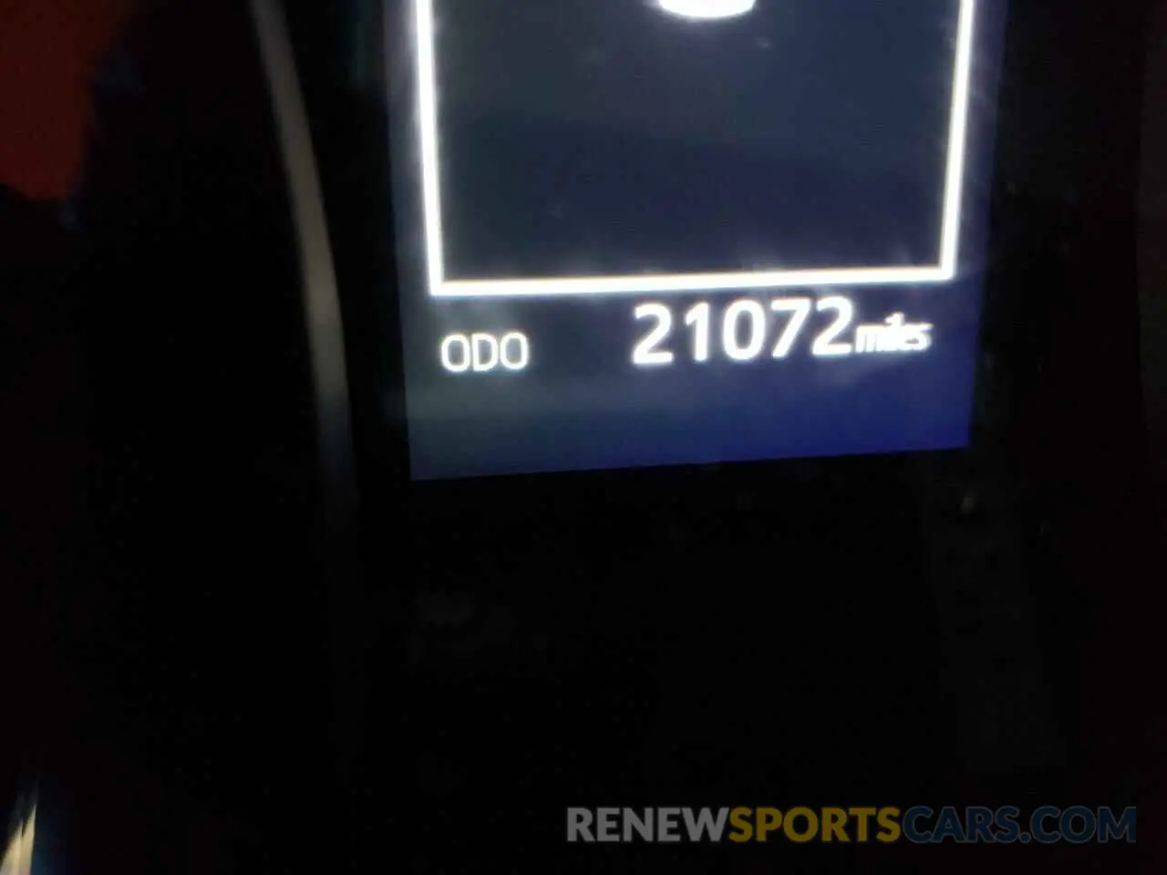 8 fotografías del automóvil dañado 4T1B11HK5KU199698 TOYOTA CAMRY 2019