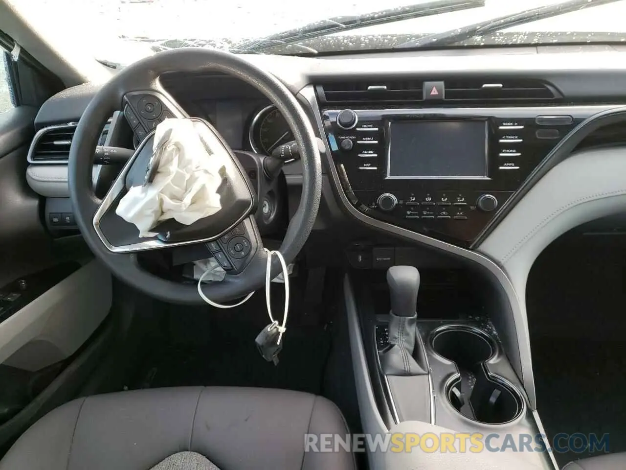 9 fotografías del automóvil dañado 4T1B11HK5KU199698 TOYOTA CAMRY 2019
